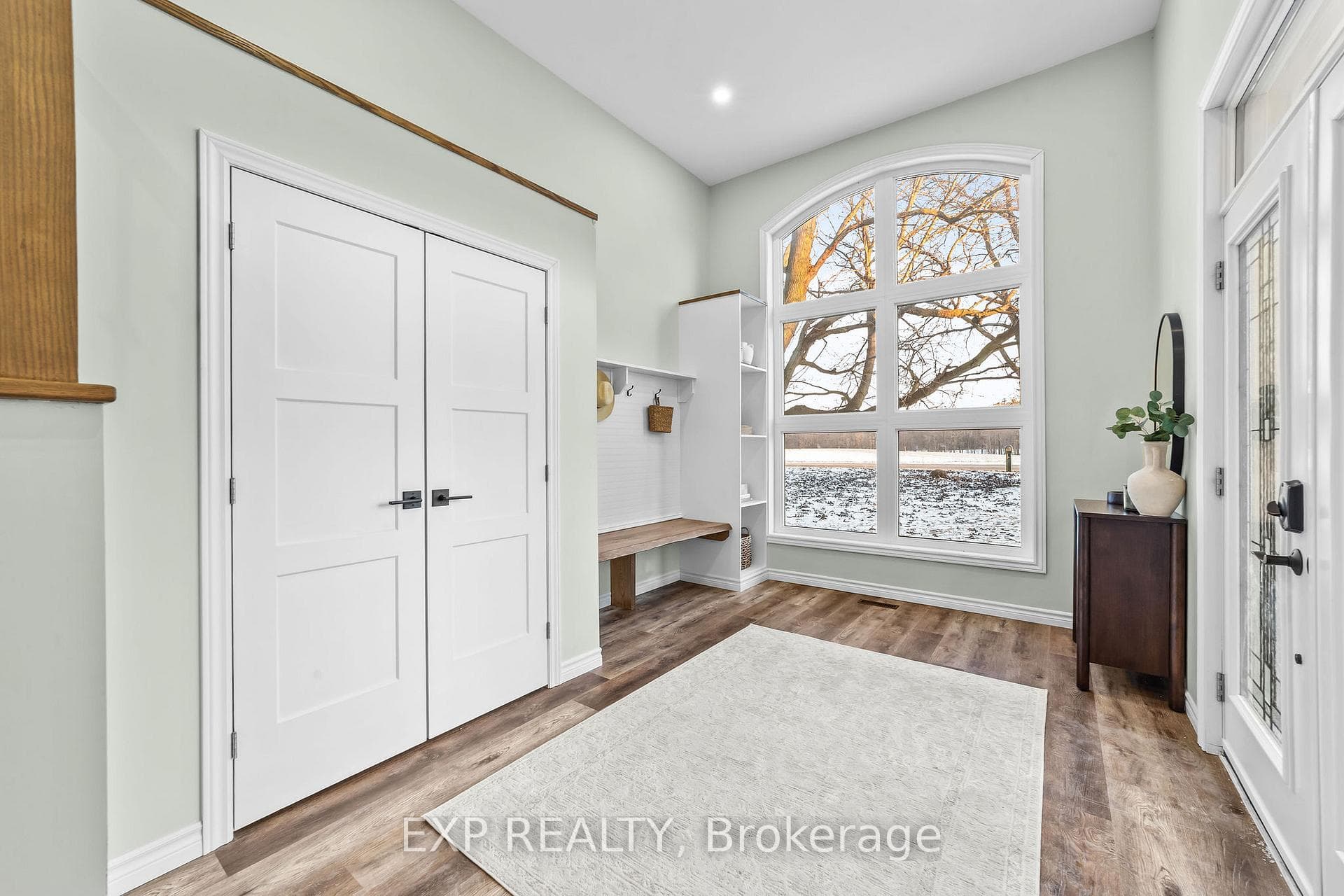 9122 Parkhouse Drive photo 6