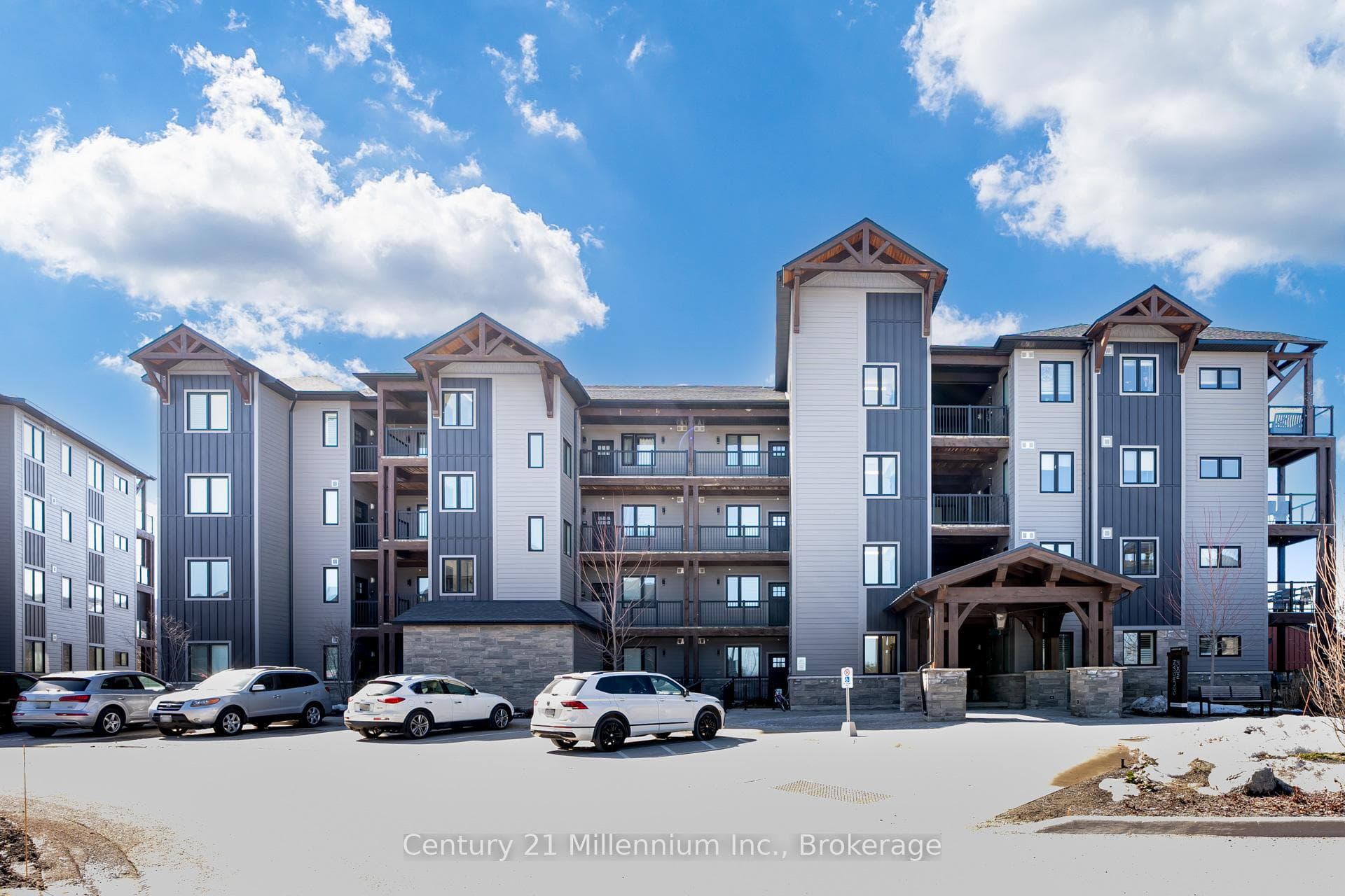 16 Beckwith Lane Unit 106 photo 2
