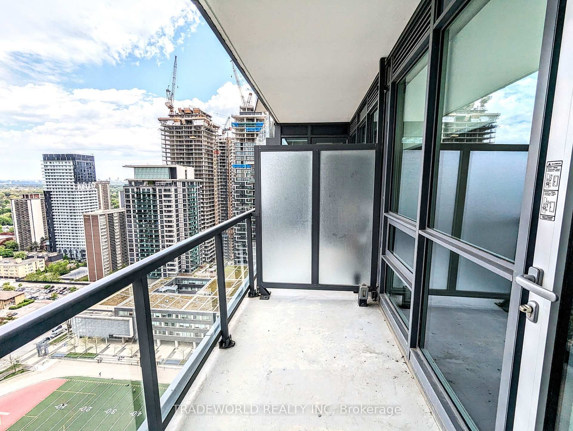 30 Roehampton Avenue Unit 2706 photo 15