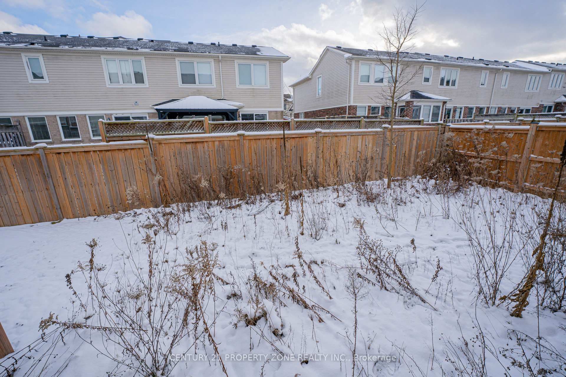 455 Guelph Avenue Unit 16 photo 37