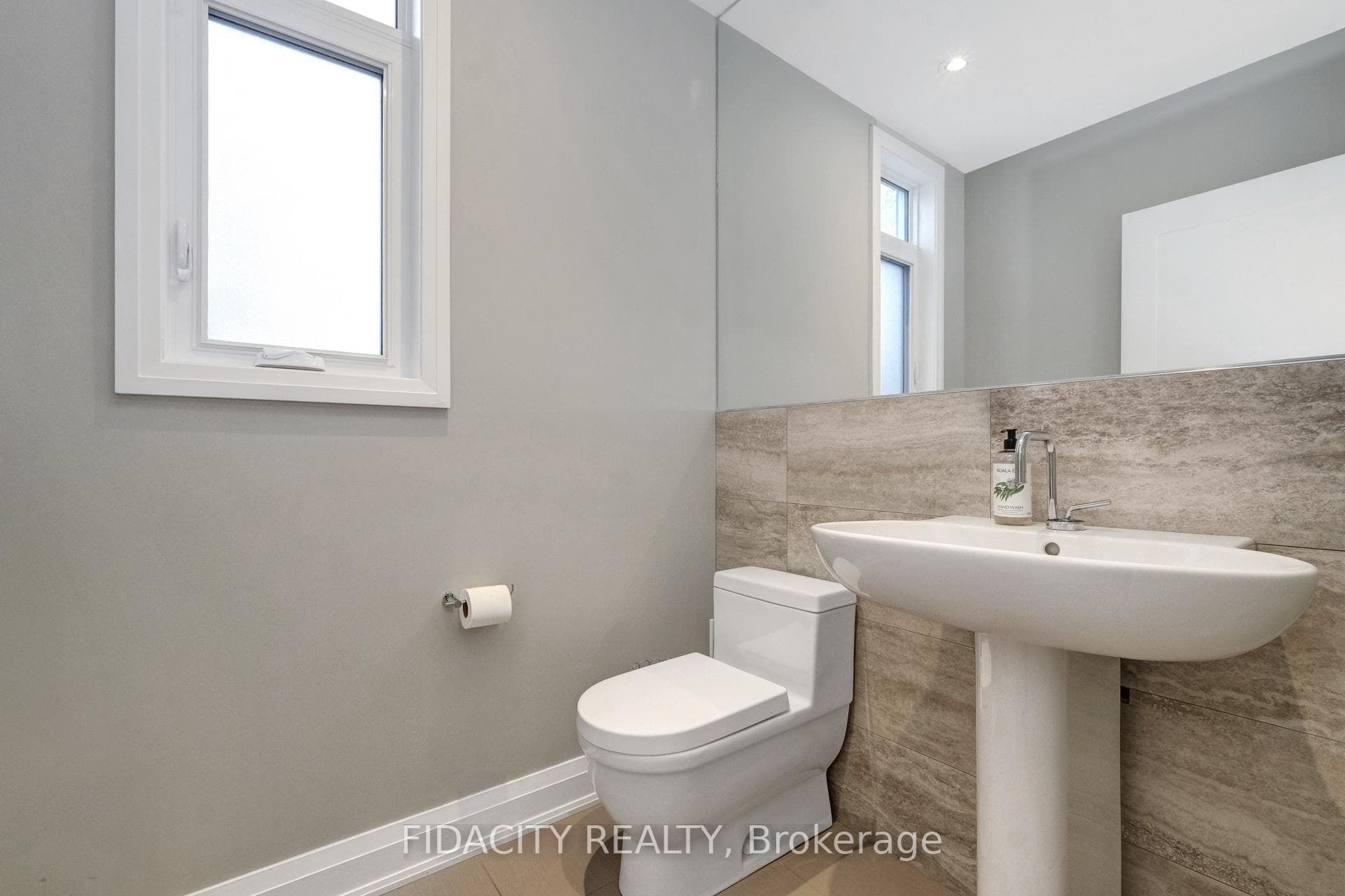 376 C Wilmont Avenue photo 15