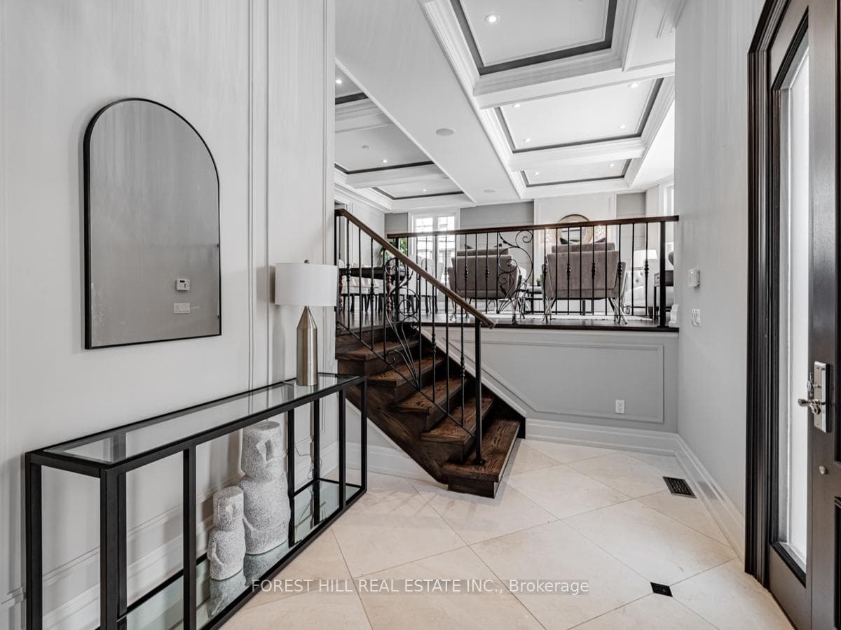 358 Willowdale Avenue photo 3