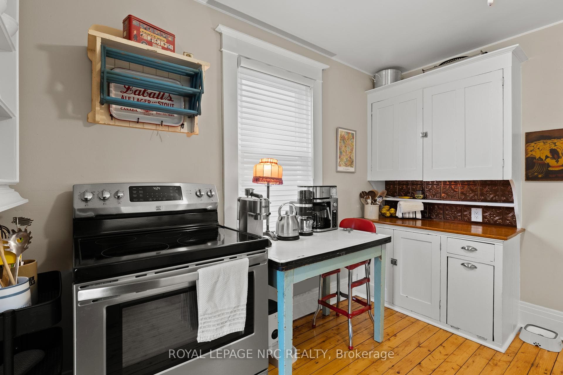 51 Chaplin Avenue photo 14