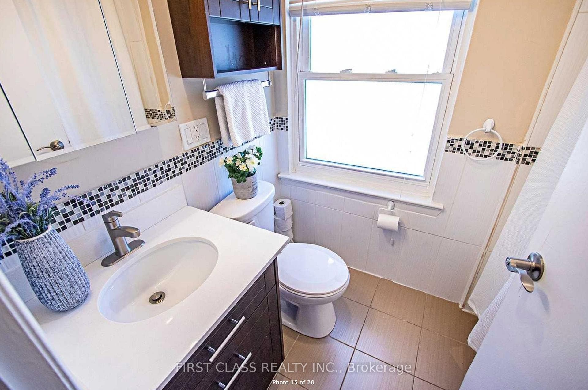 106 Woodfern Drive Unit Main photo 15