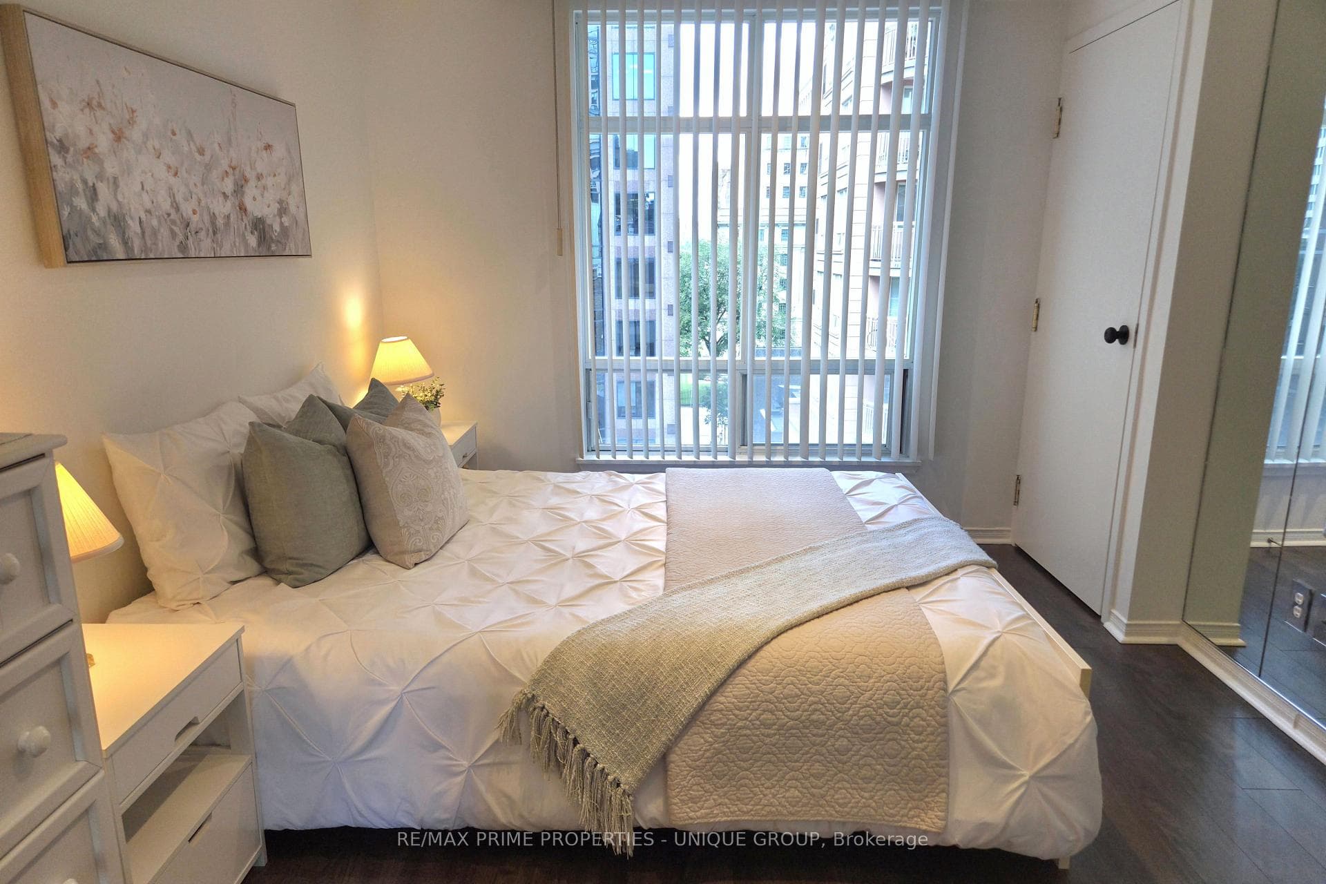 99 Hayden Street Unit 1005 photo 17