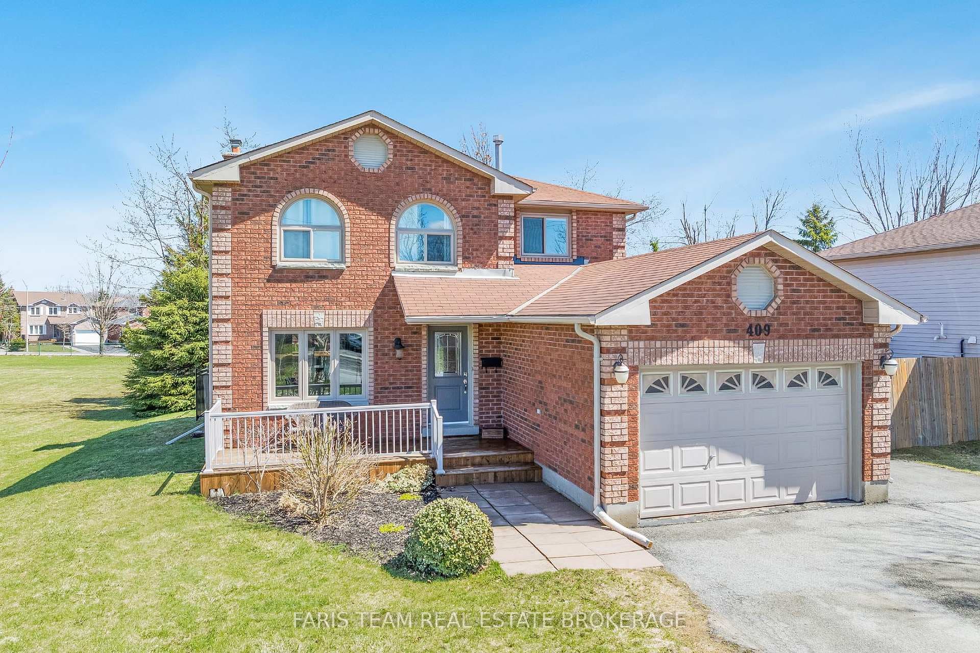 409 Anne Street photo 3