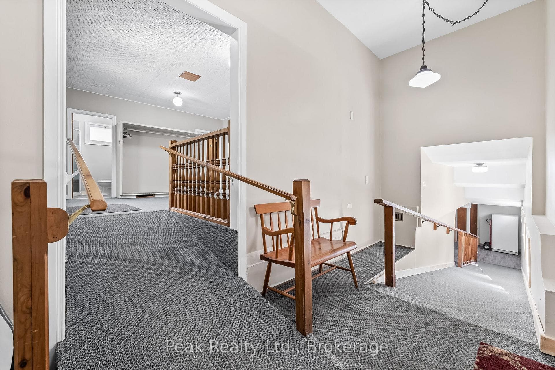 1812 Frontenac Road photo 28