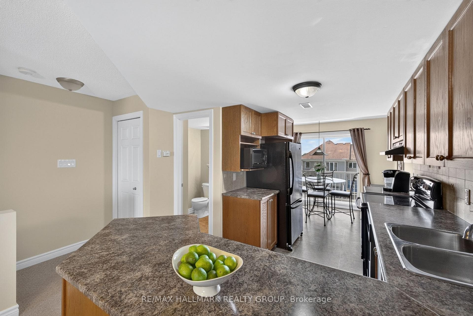 581 Lakeridge Drive Unit 16 photo 15
