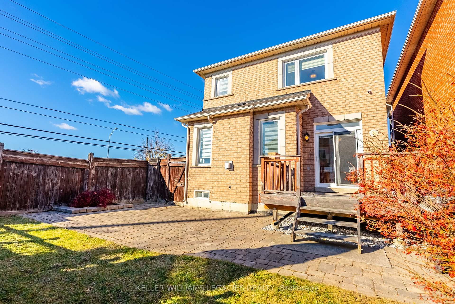98 Daiseyfield Crescent photo 37
