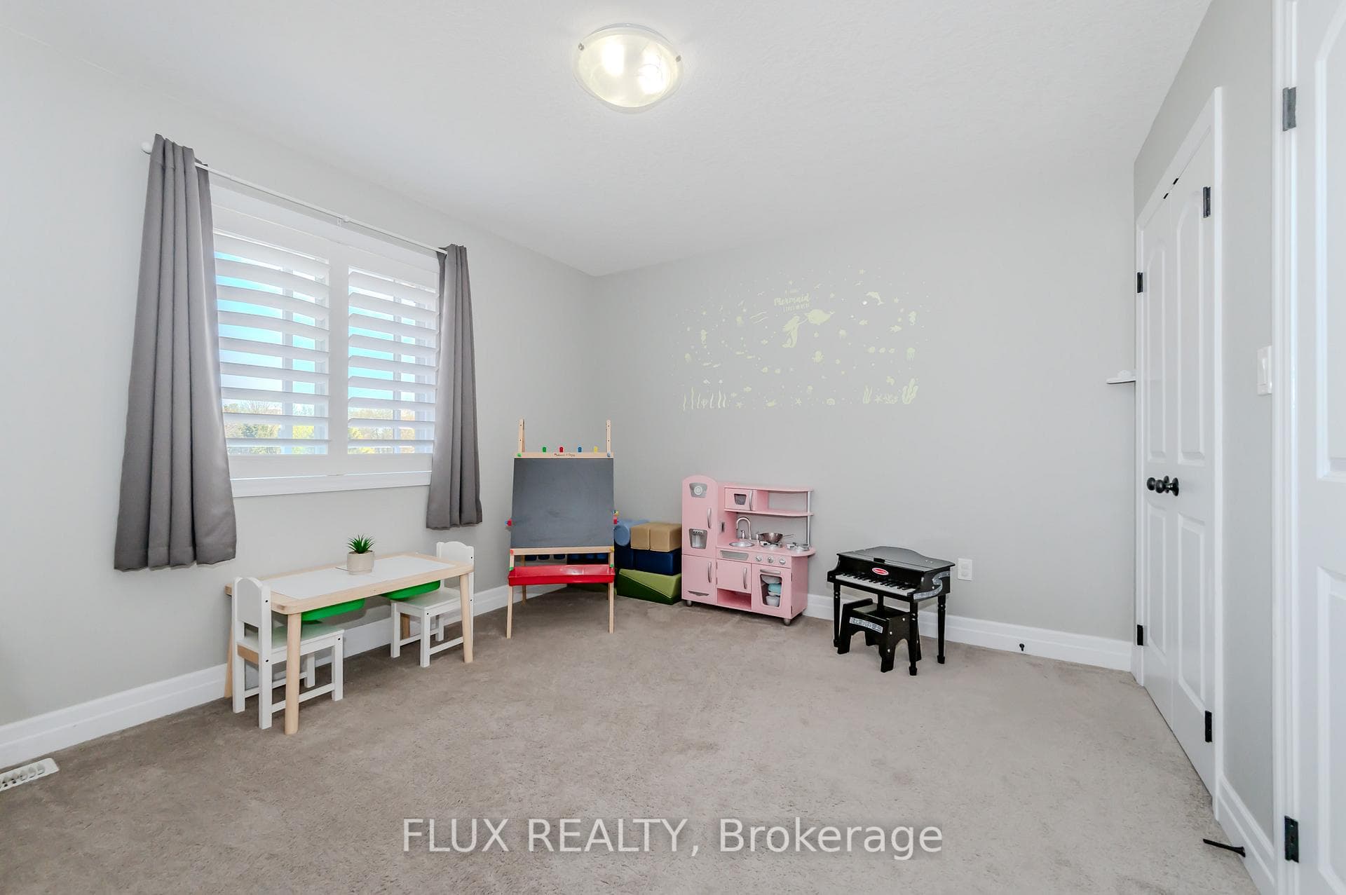 57 Halliday Drive photo 27