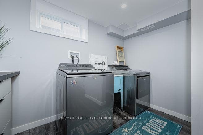 88 WOODHAVEN Road photo 19