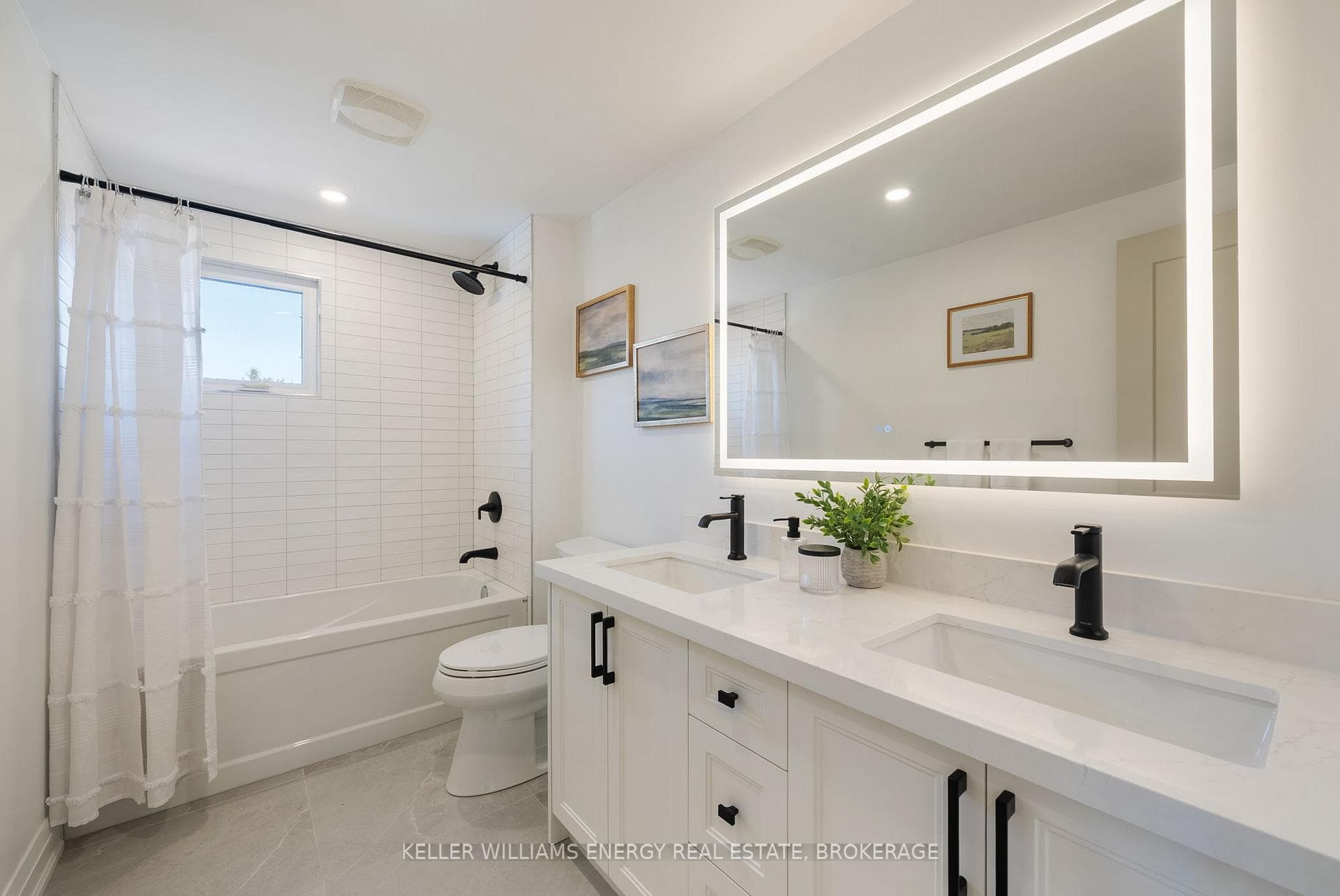 357 Burrows Hall Boulevard photo 17