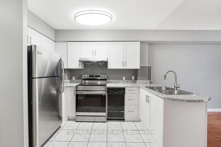 7 Sudbury Street Unit 708 photo 6