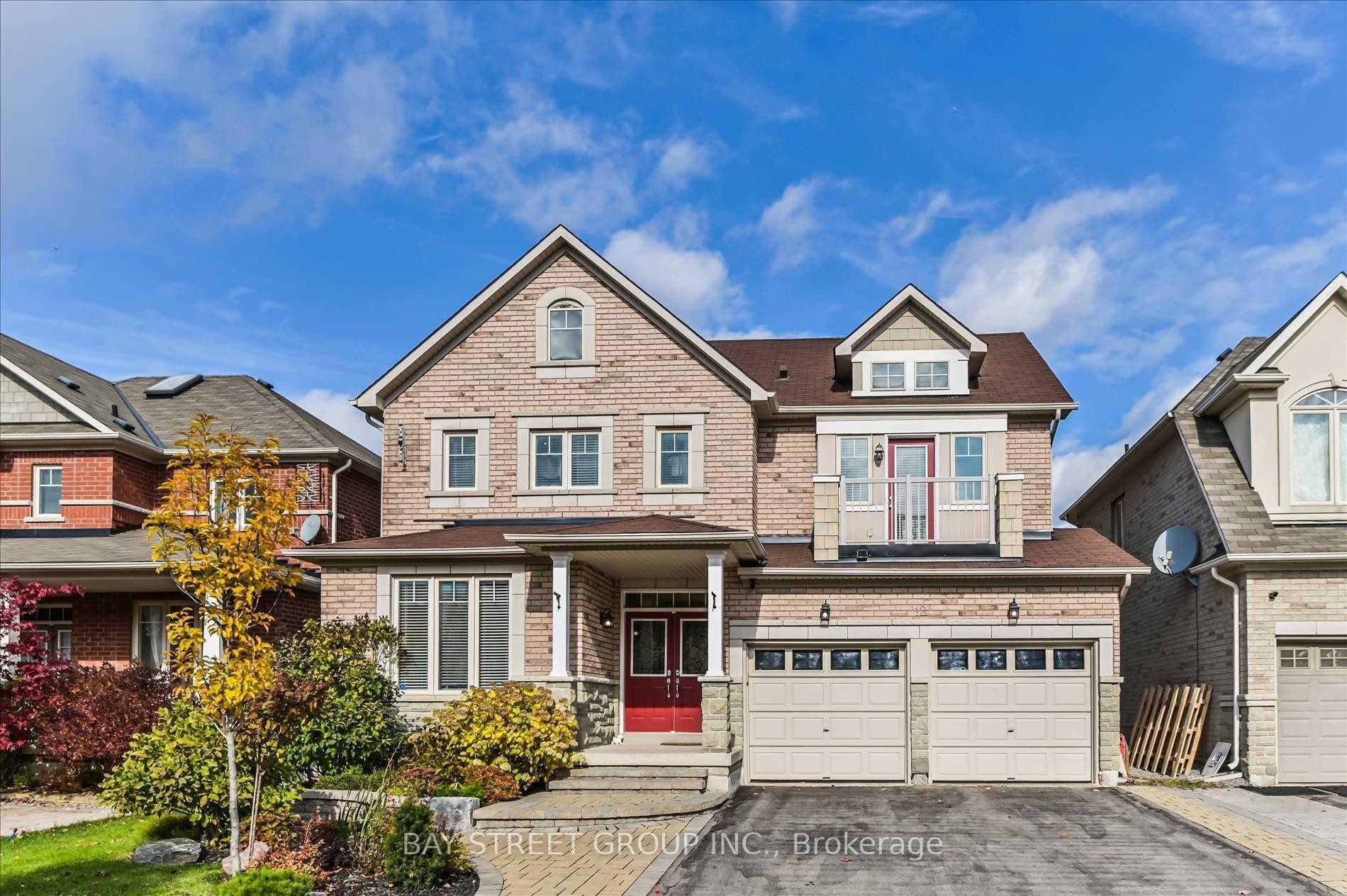 12 Pexton Avenue photo 1