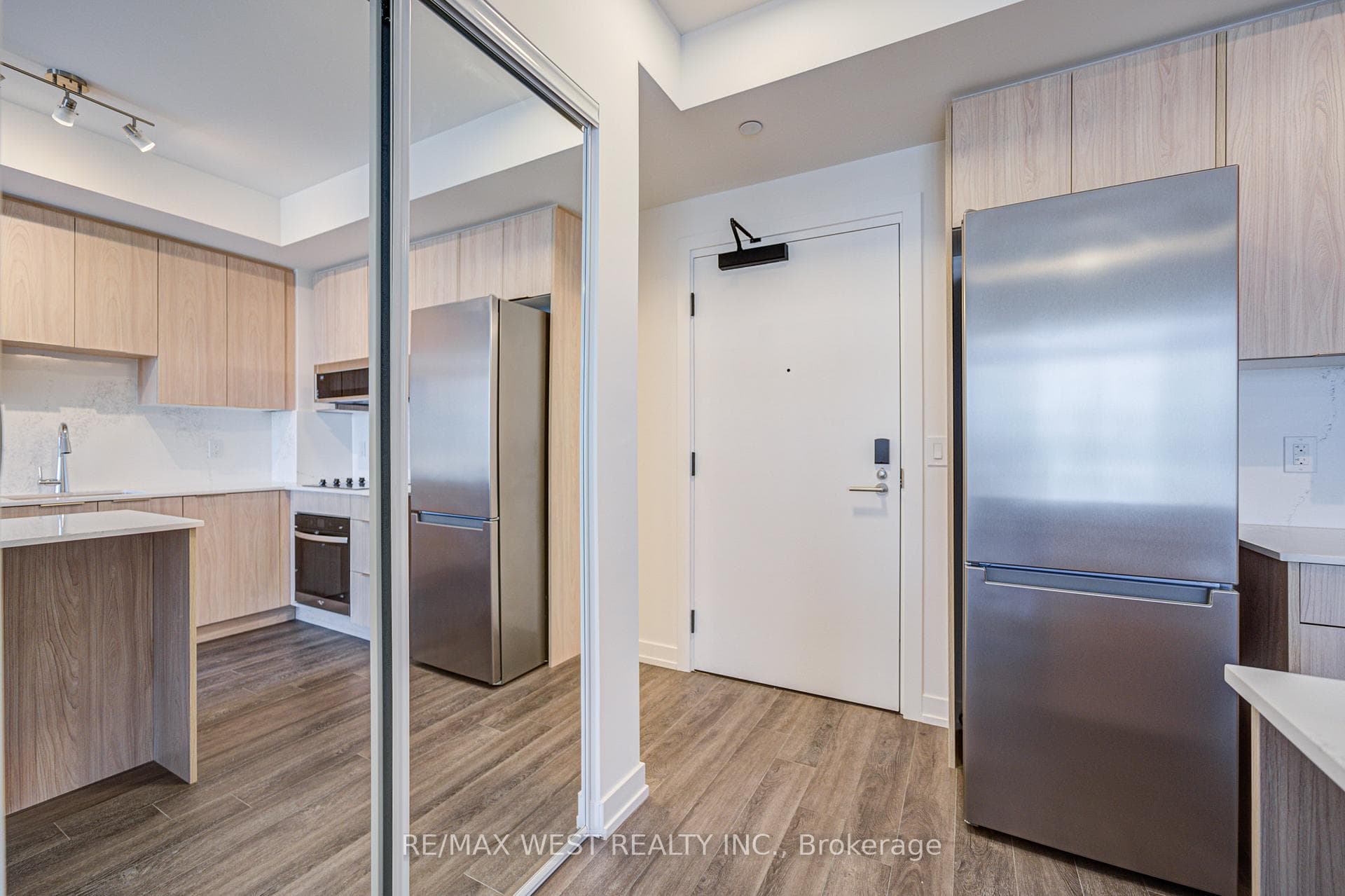 2501 Saw Whet Boulevard Unit 551 photo 13