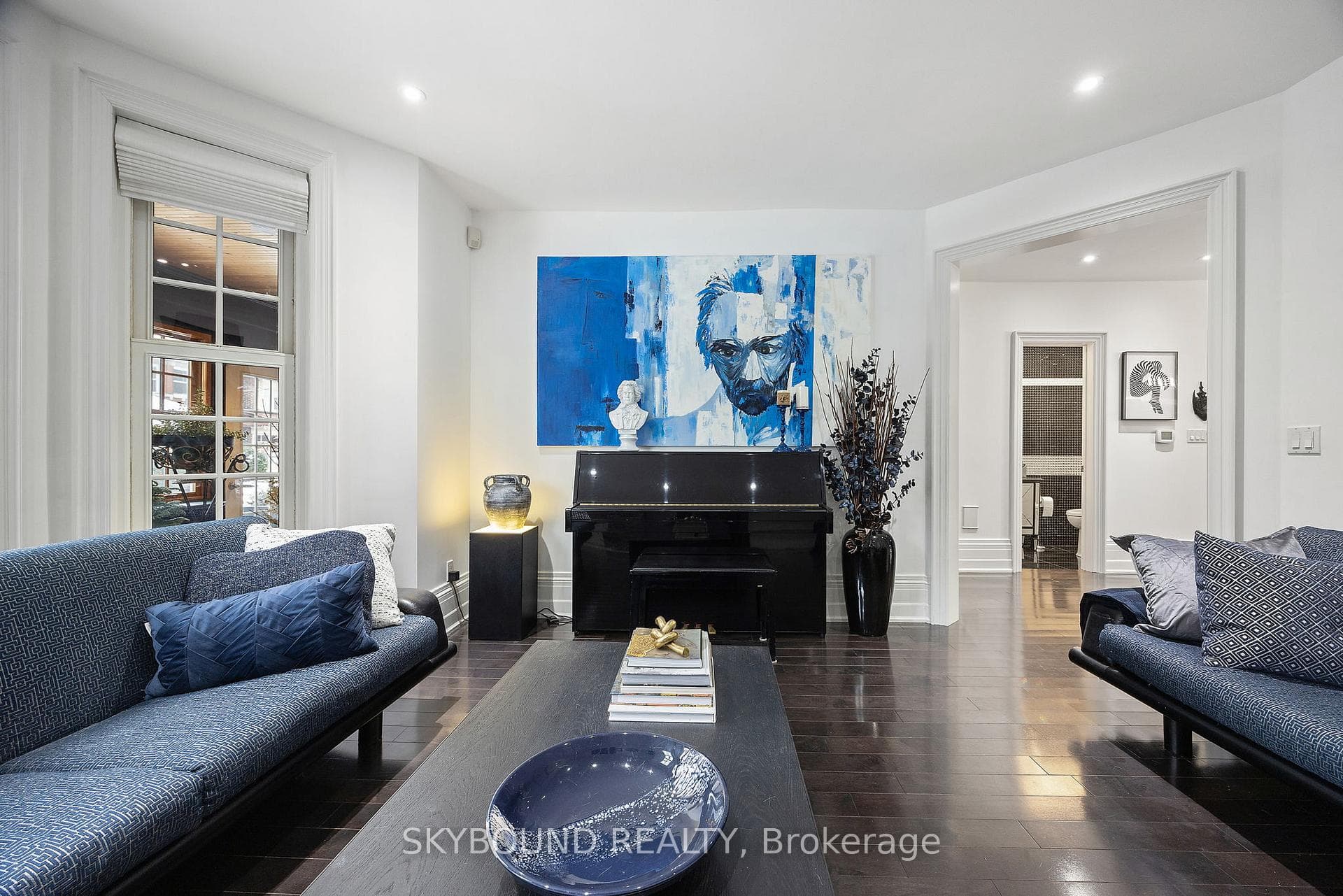 20 Fairview Boulevard photo 7