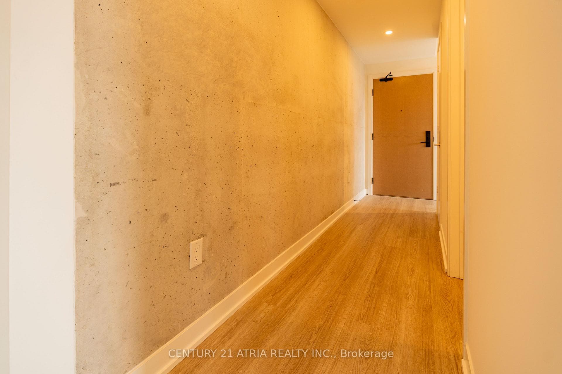 195 Mccaul Street Unit 1511 photo 15
