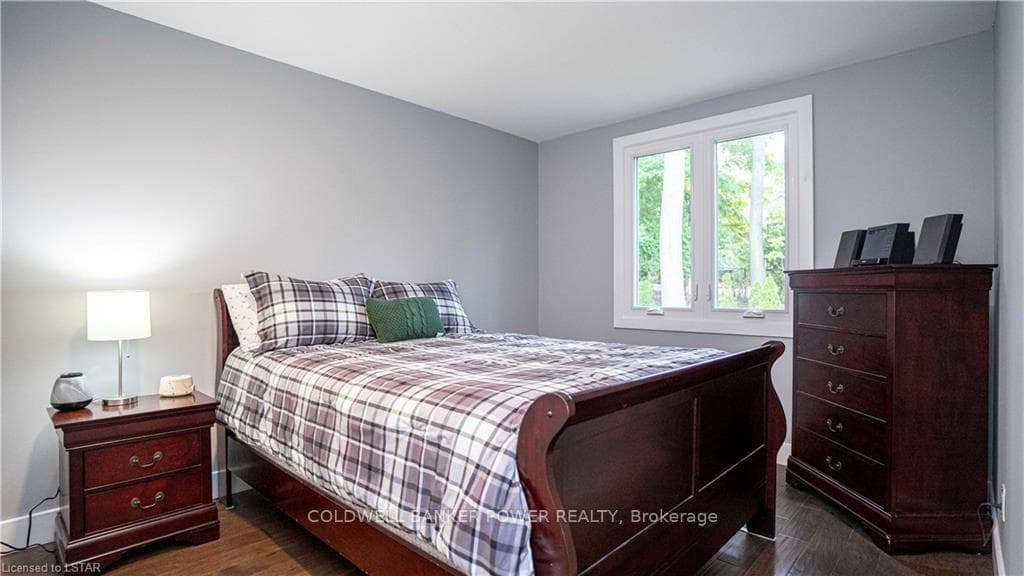 32 CONIFER Court photo 23