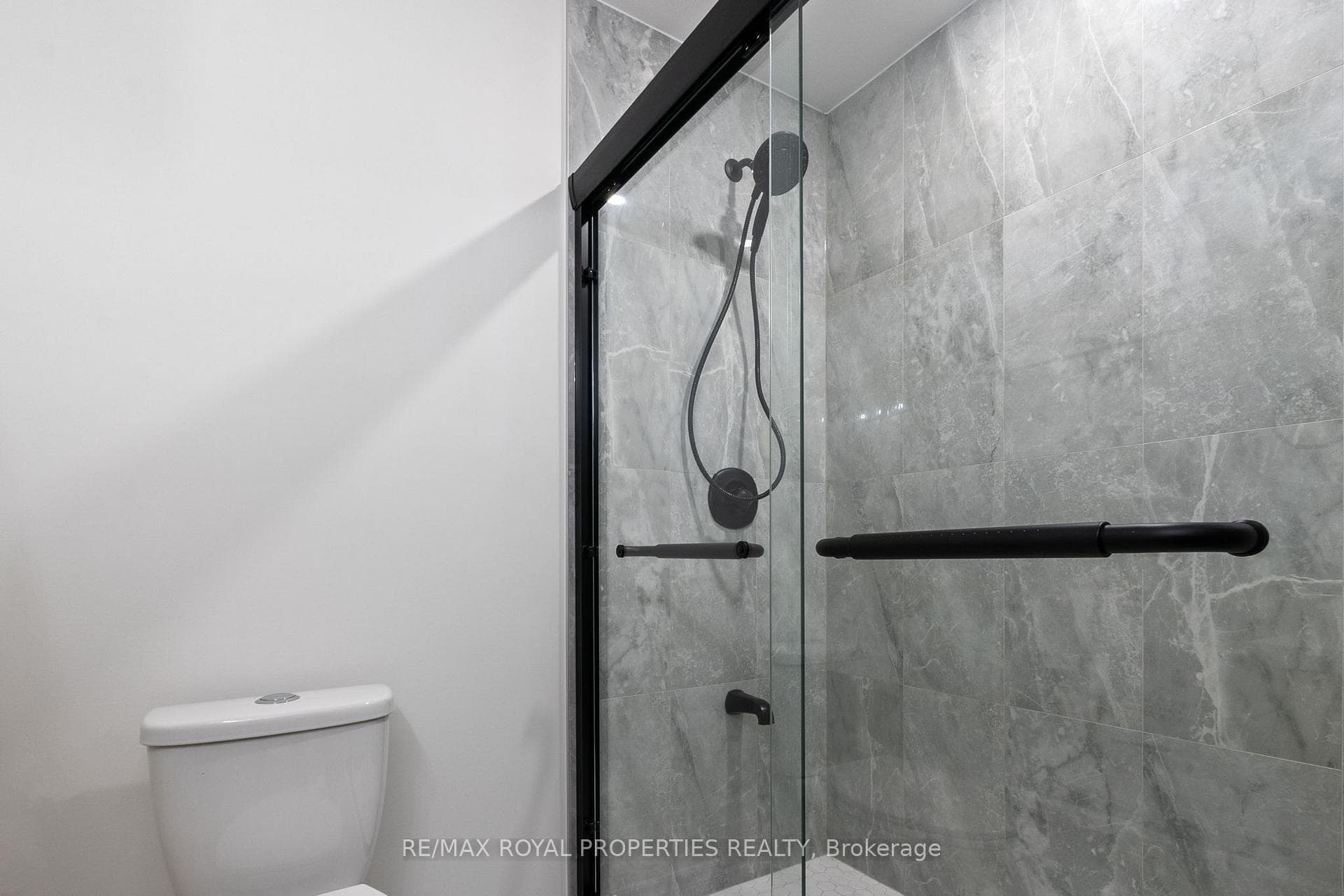 304A Aylesworth Avenue Unit ON photo 27