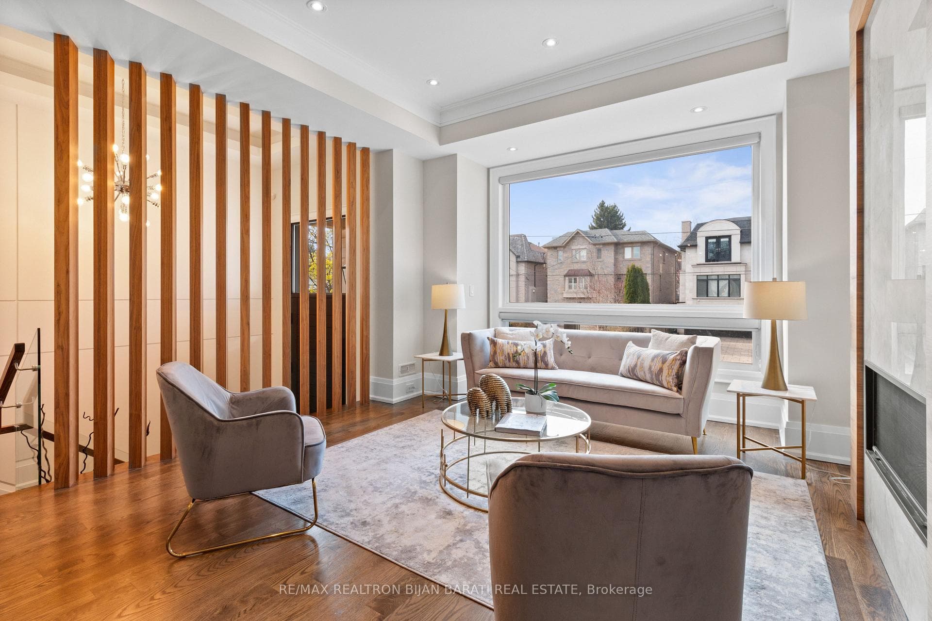 109 Kingsdale Avenue photo 8