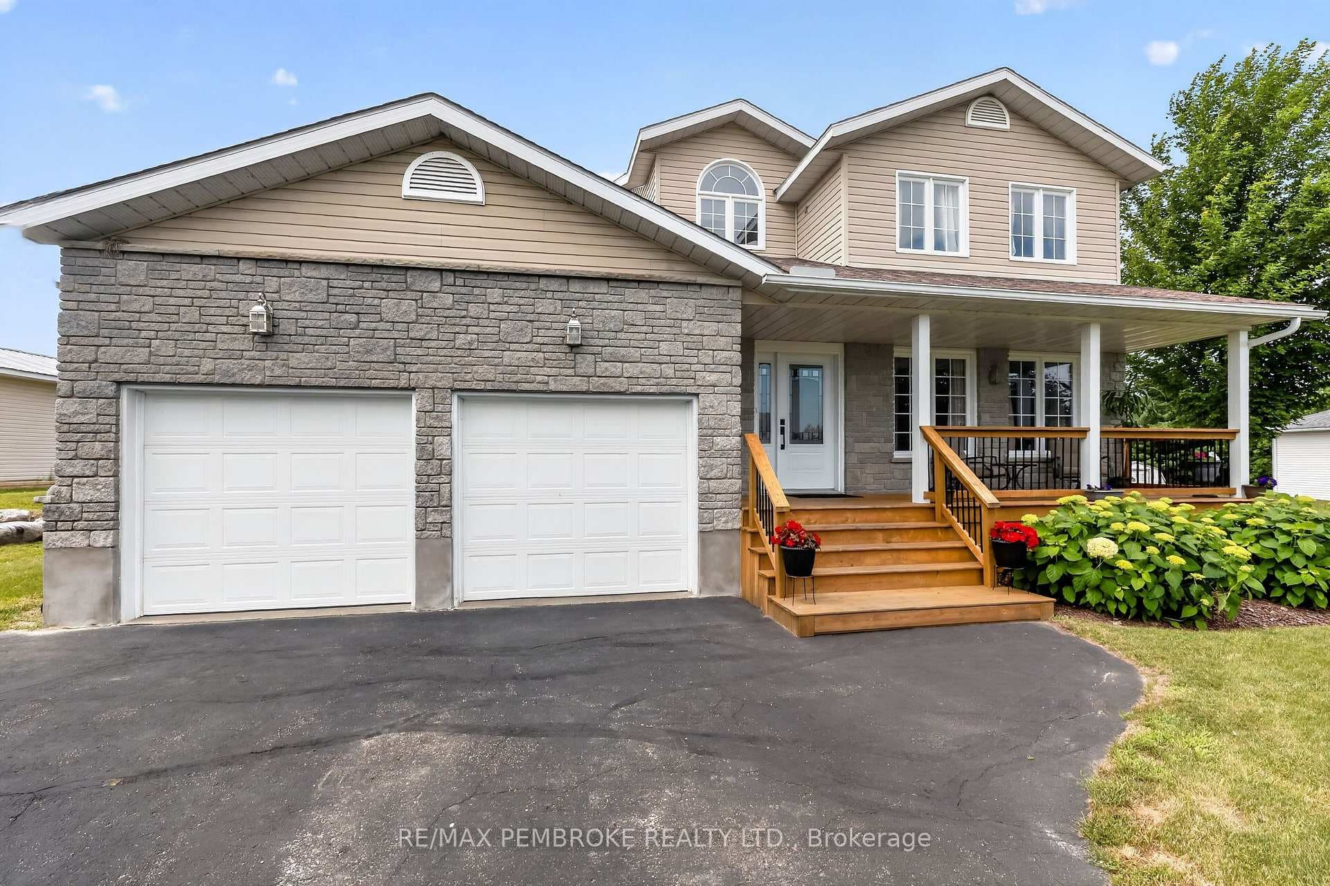 9 Heron Drive photo 5