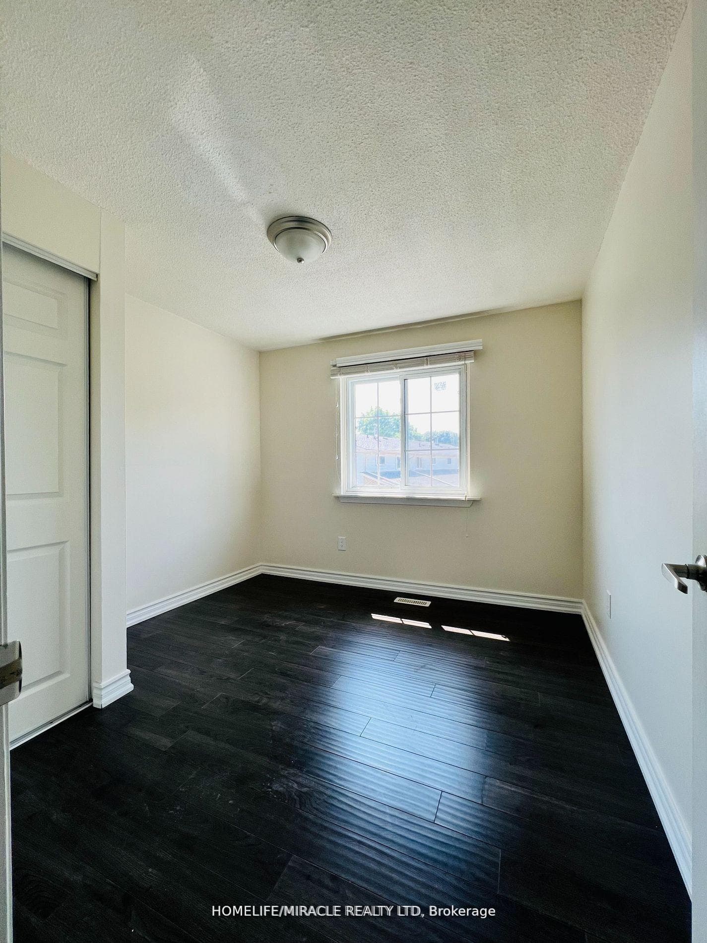 50 Blackwell Avenue Unit 11 photo 9