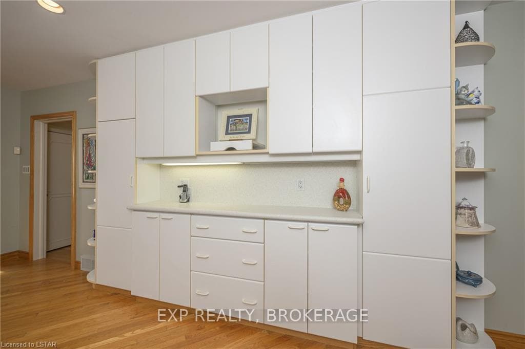 38 BRAEMAR Crescent photo 15