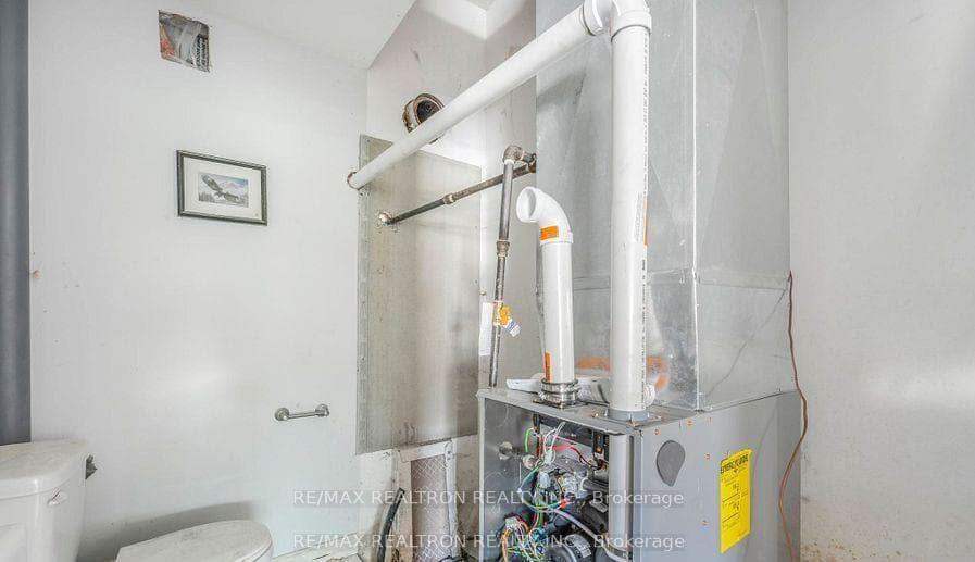 506195 Highway 89 N/A Unit 2 photo 7