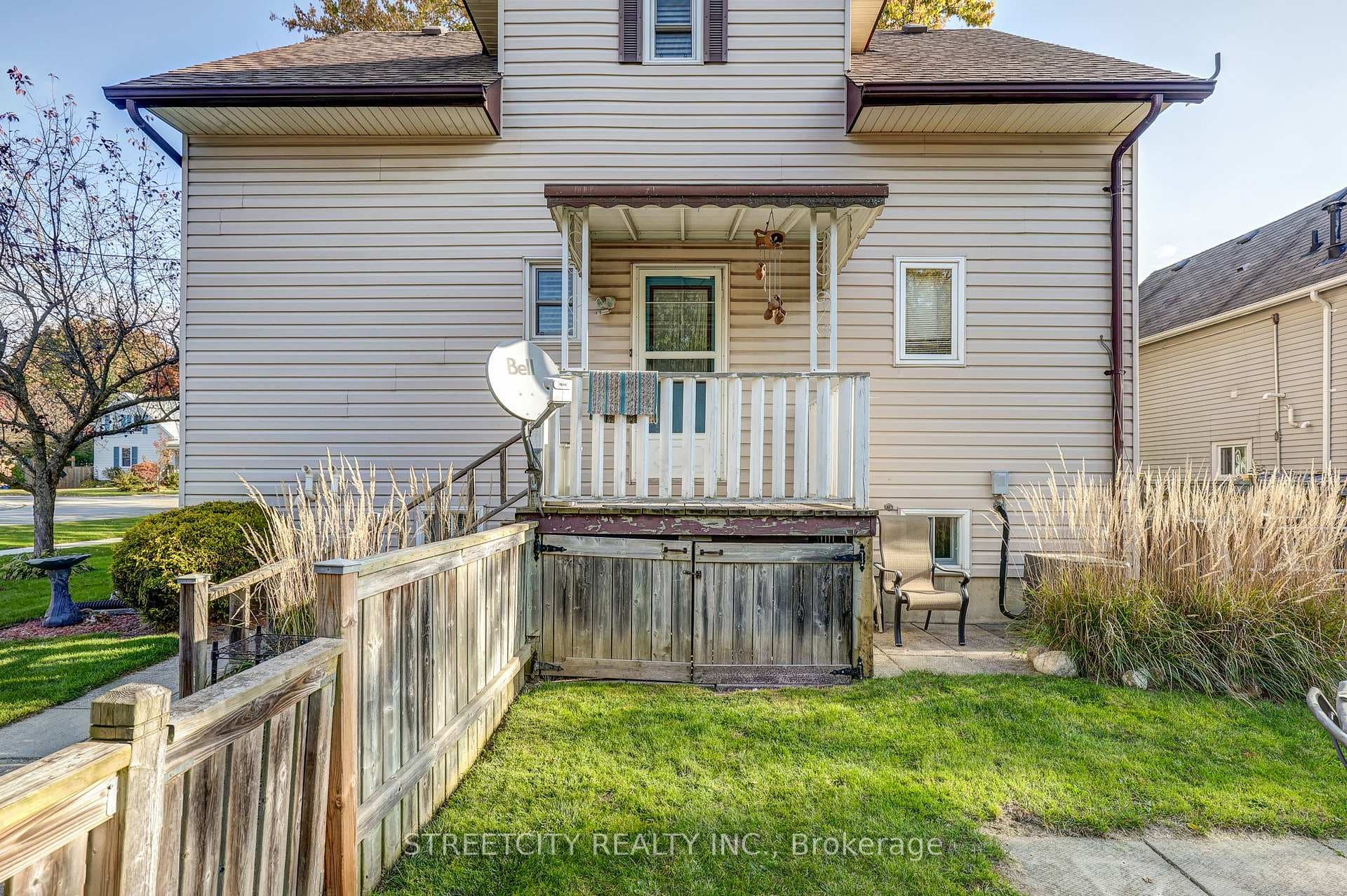 180 Nancy Street photo 16
