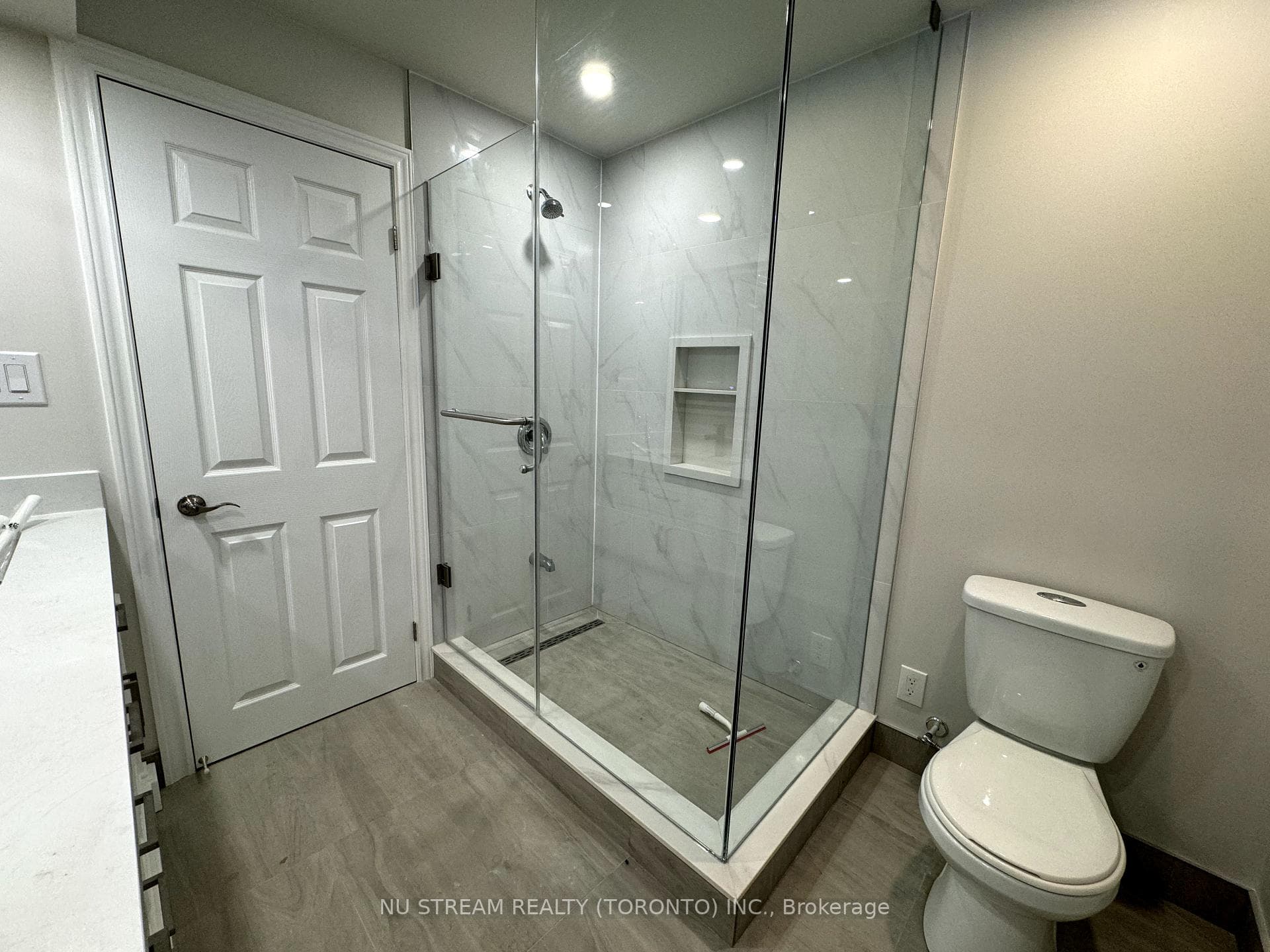 14 Gemmill Drive Unit BSMT photo 10