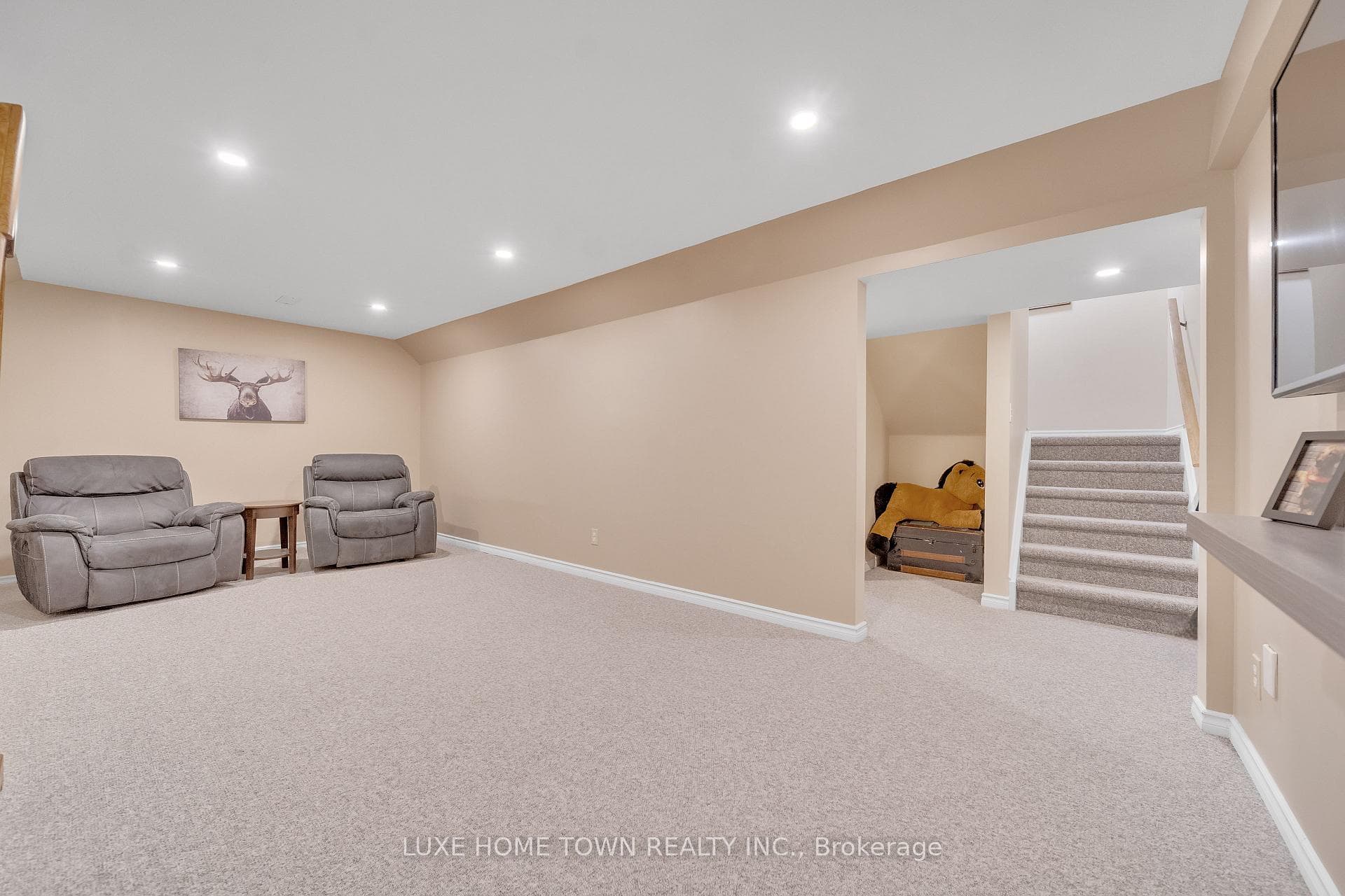 40 Anglerock Drive photo 35