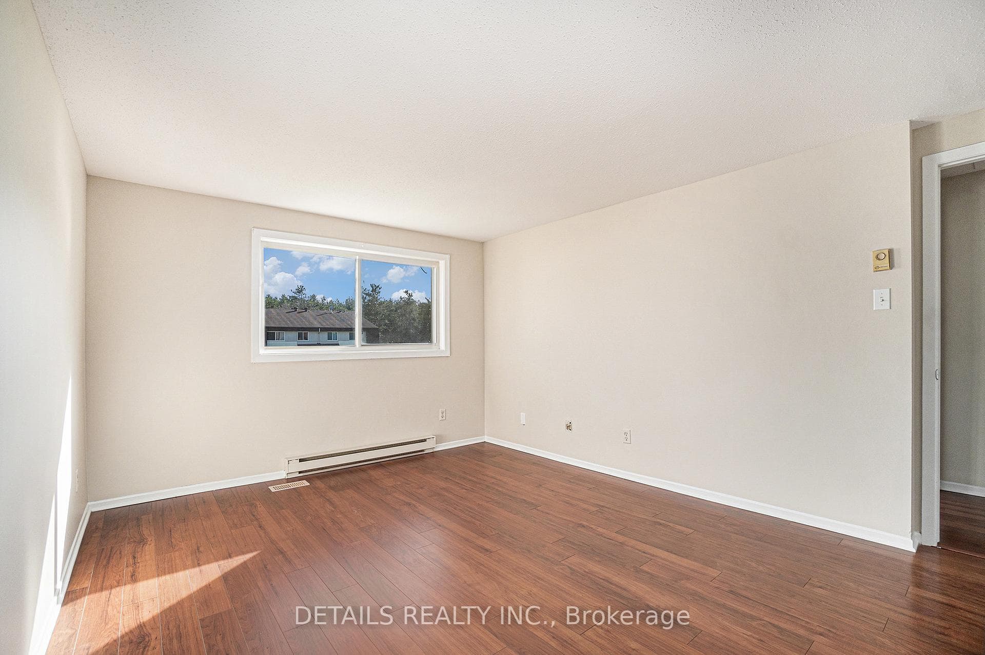 5D Forester Crescent photo 19
