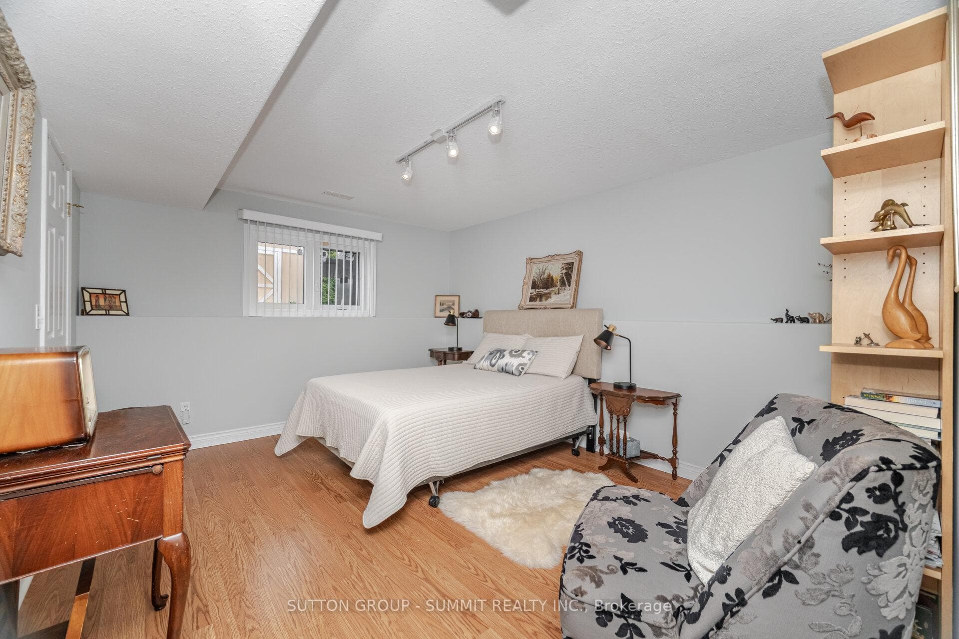 3396 DUSTAN Street photo 27