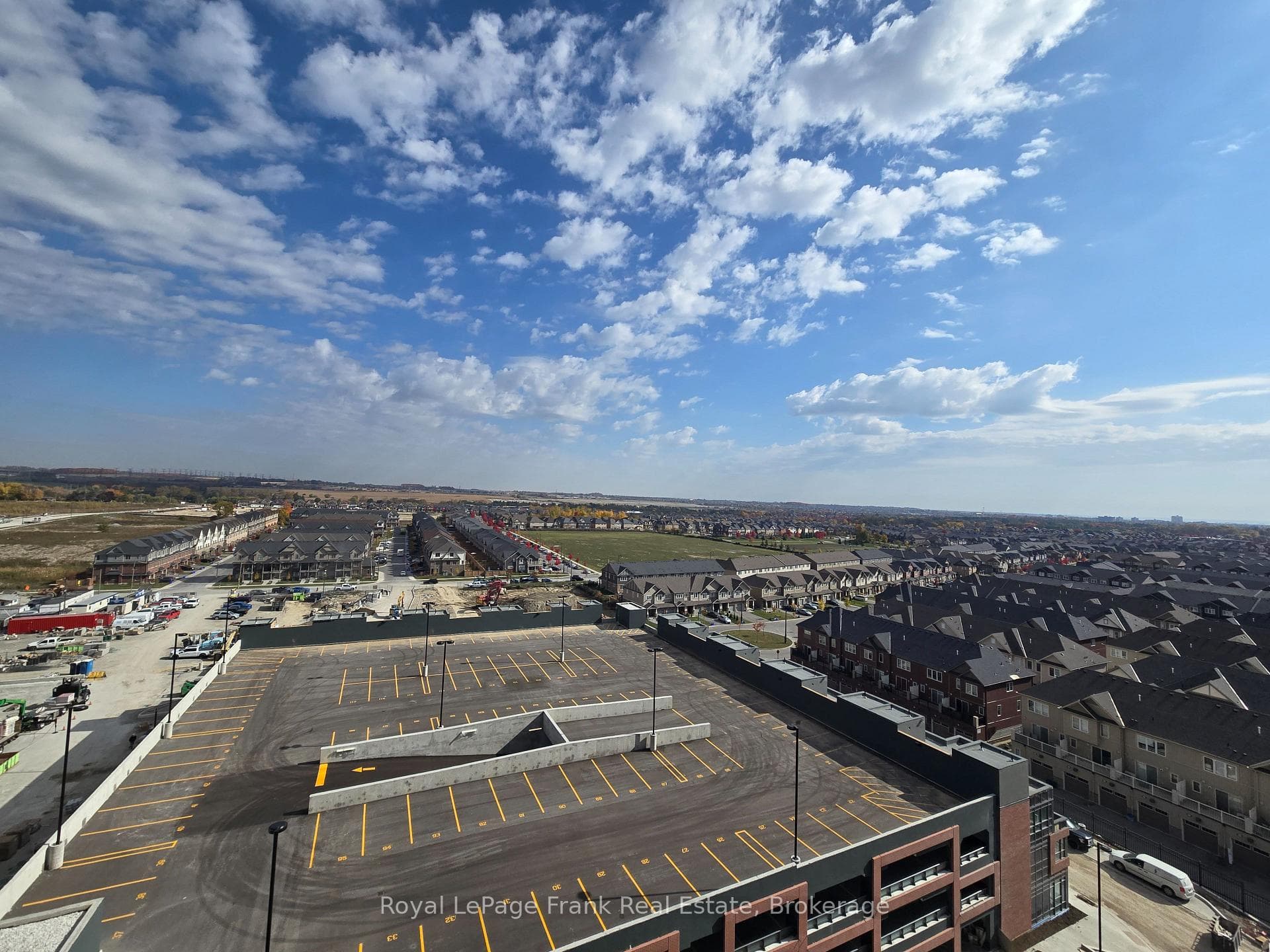 2545 Simcoe Street Unit 1020 photo 13