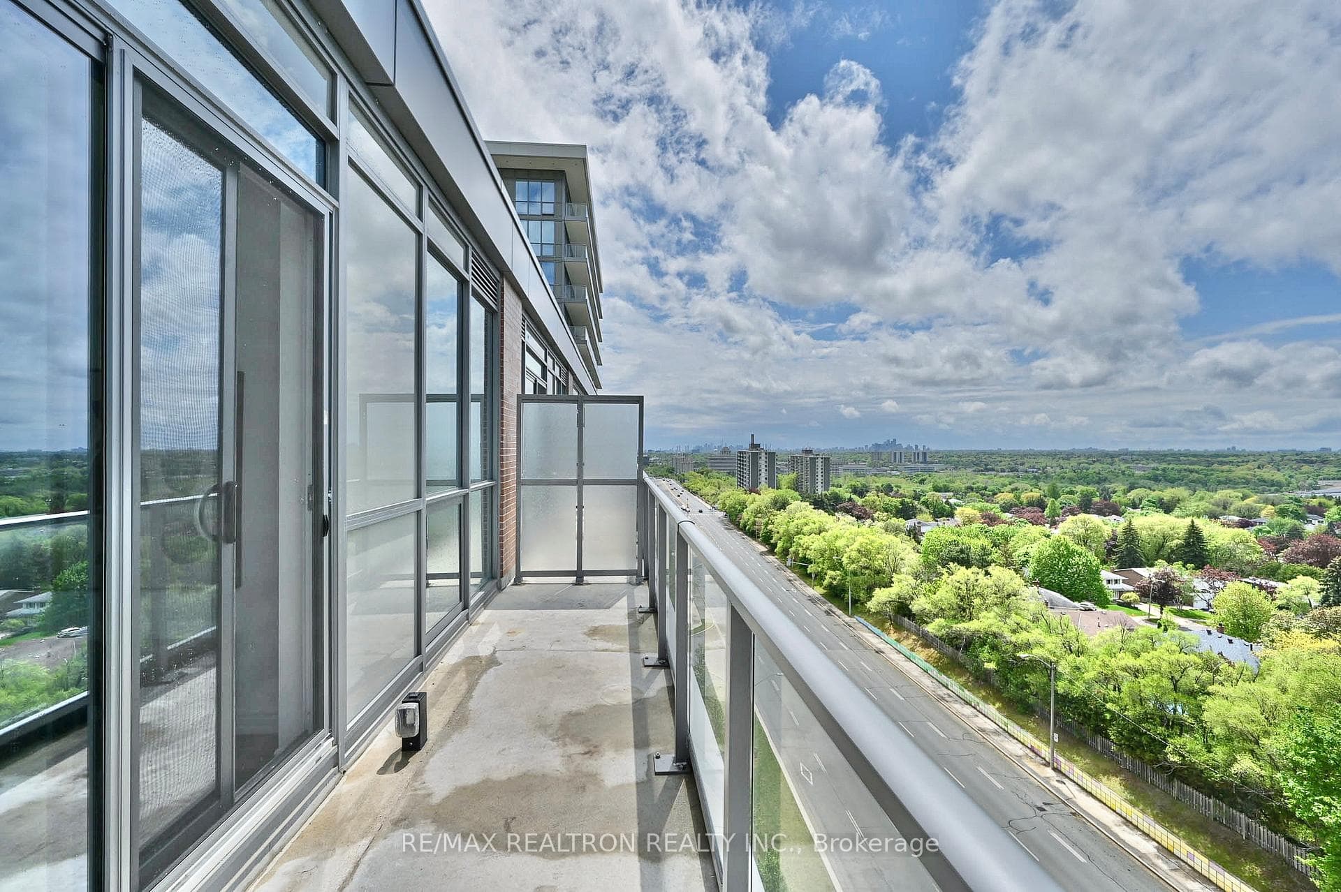 36 Forest Manor Road Unit 714 photo 1