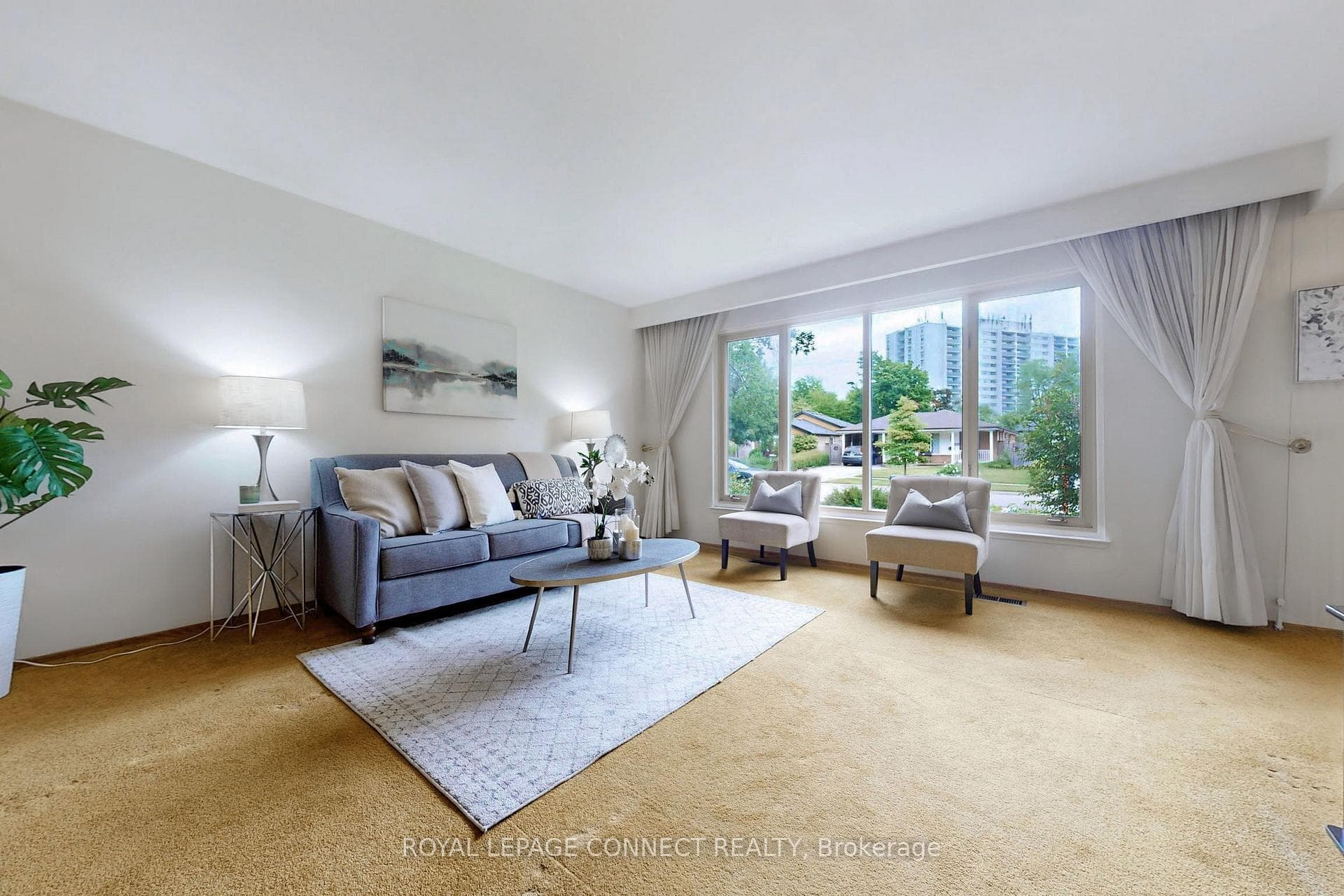 52 Bledlow Manor Drive photo 4