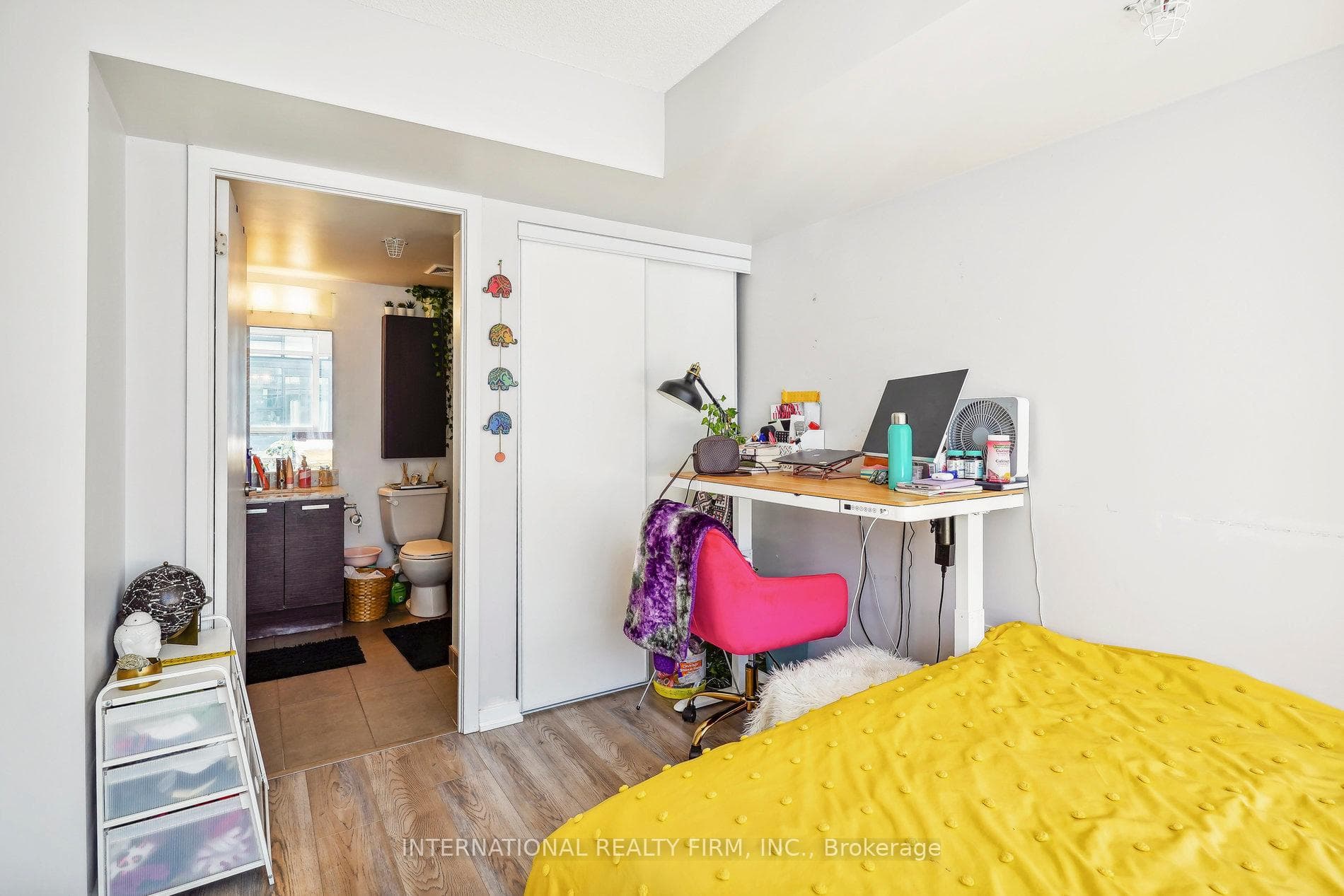 36 Lisgar Street Unit 1907W photo 4