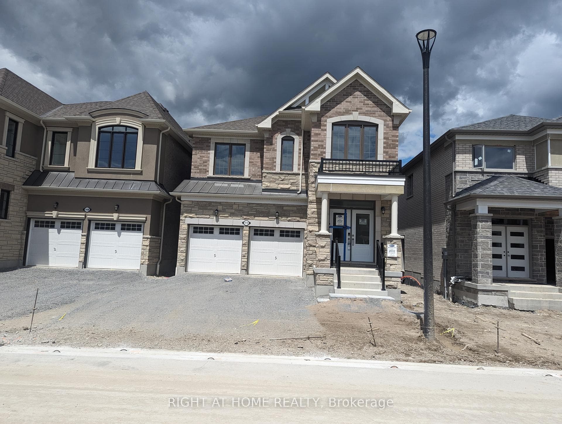 1410 Swallowtail Lane photo 4