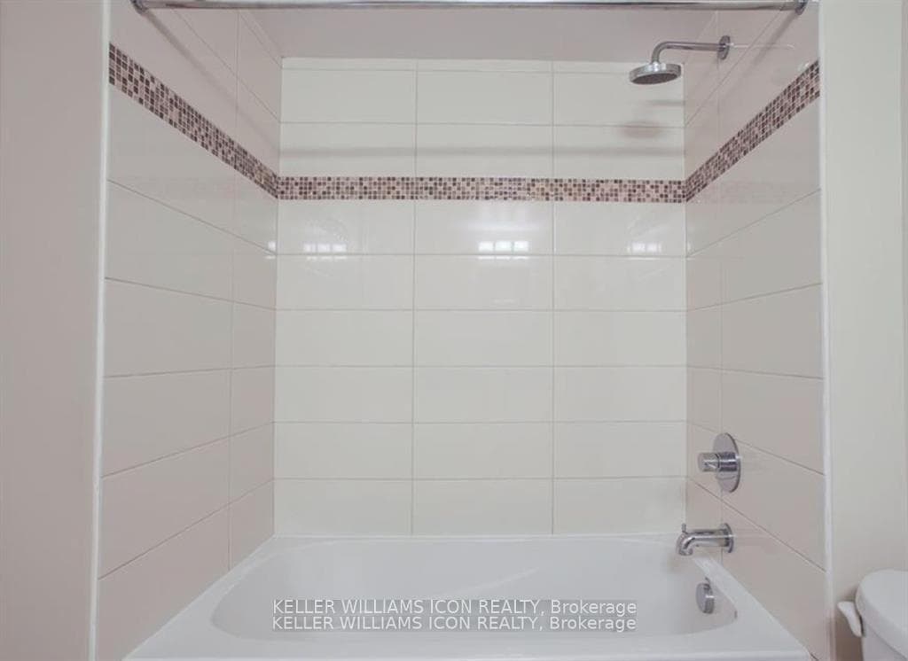195 Besserer Street Unit 301 photo 19