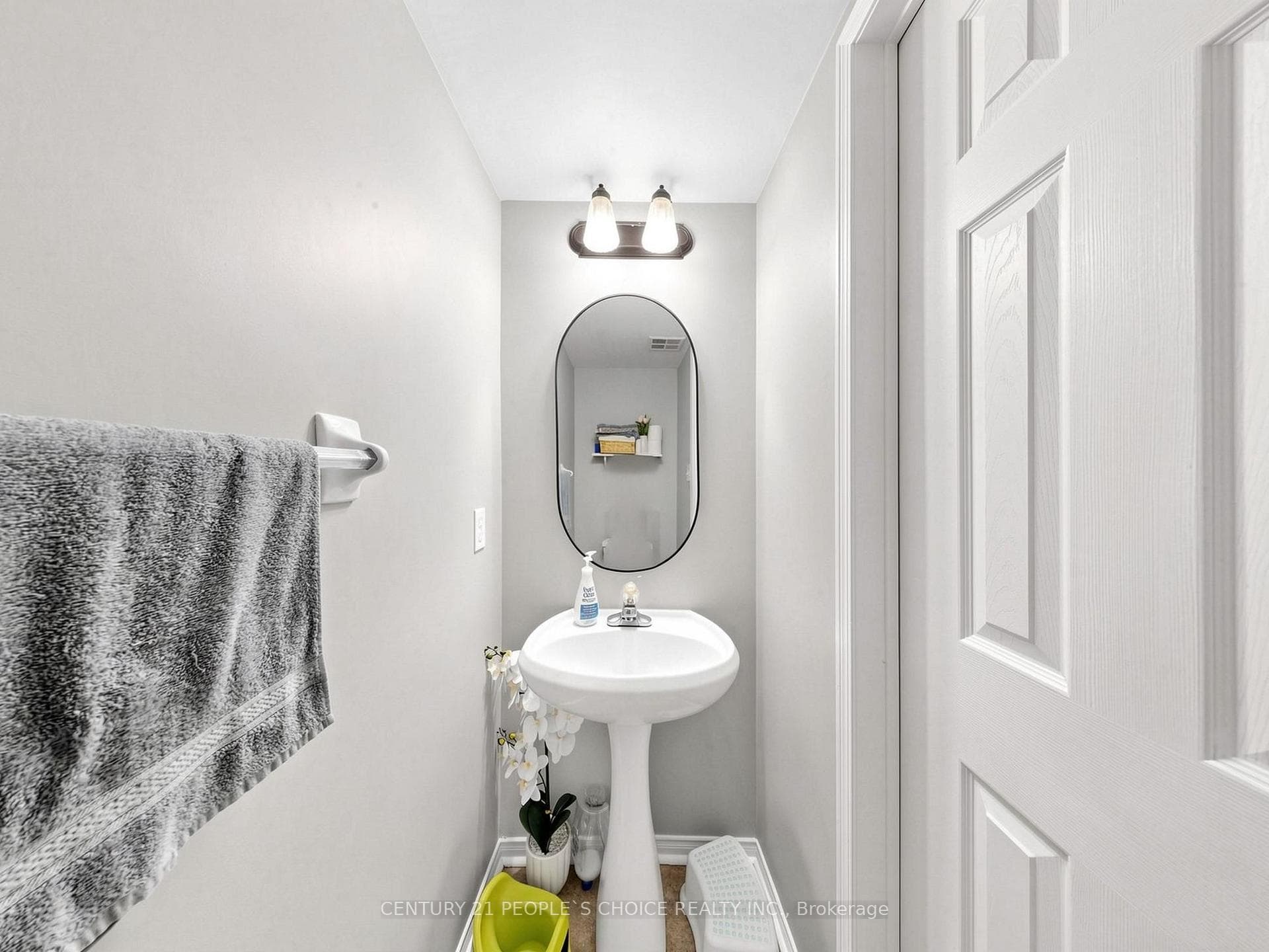 1480 Britannia Road Unit 125 photo 16