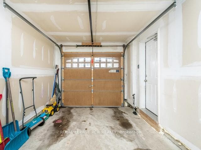 11 Alnwick Avenue photo 38
