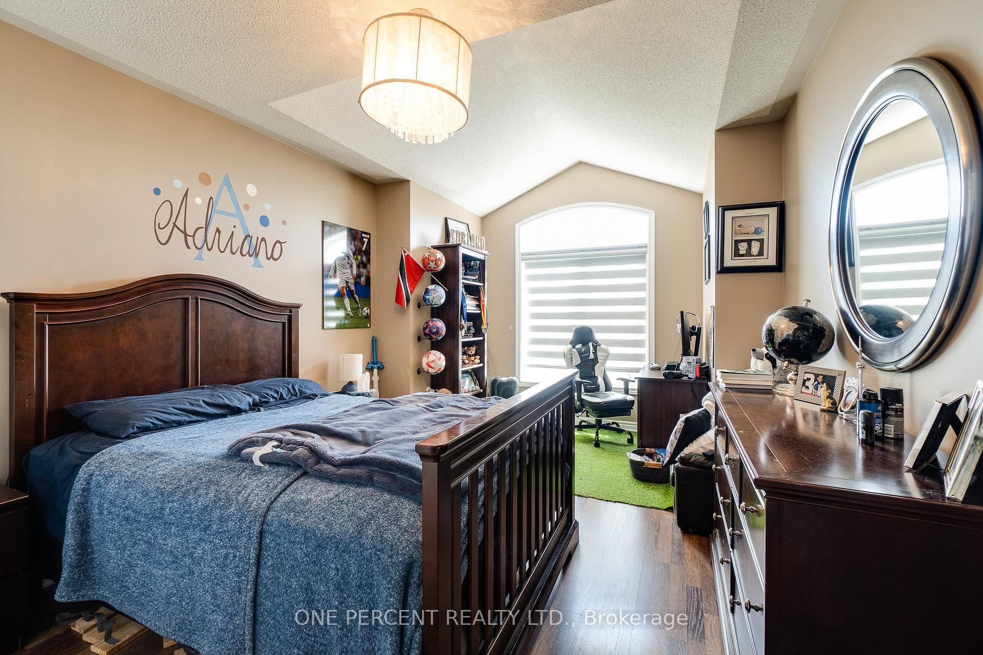 38 Bowkett Drive photo 30