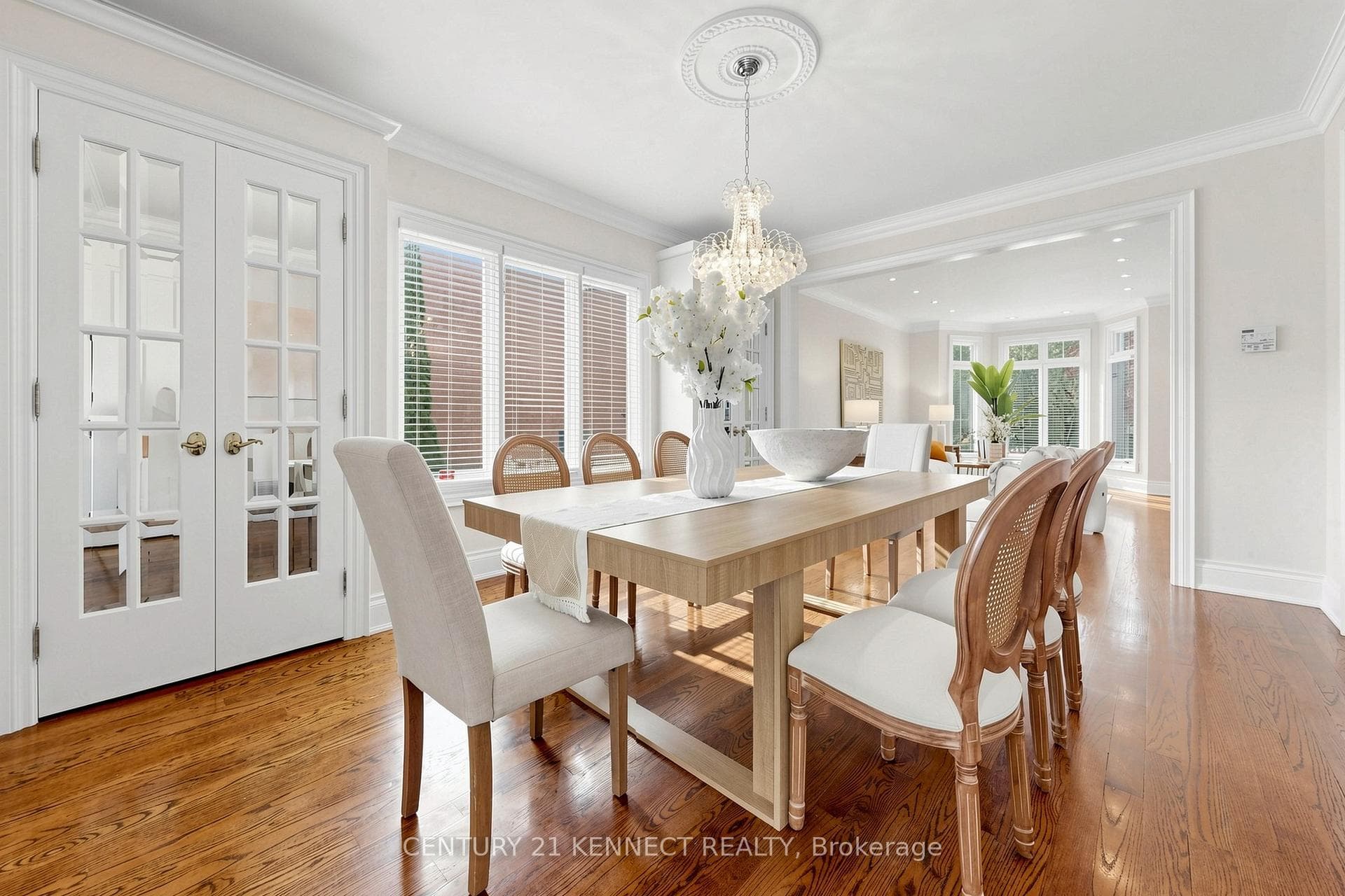 53 Grenadier Crescent photo 7