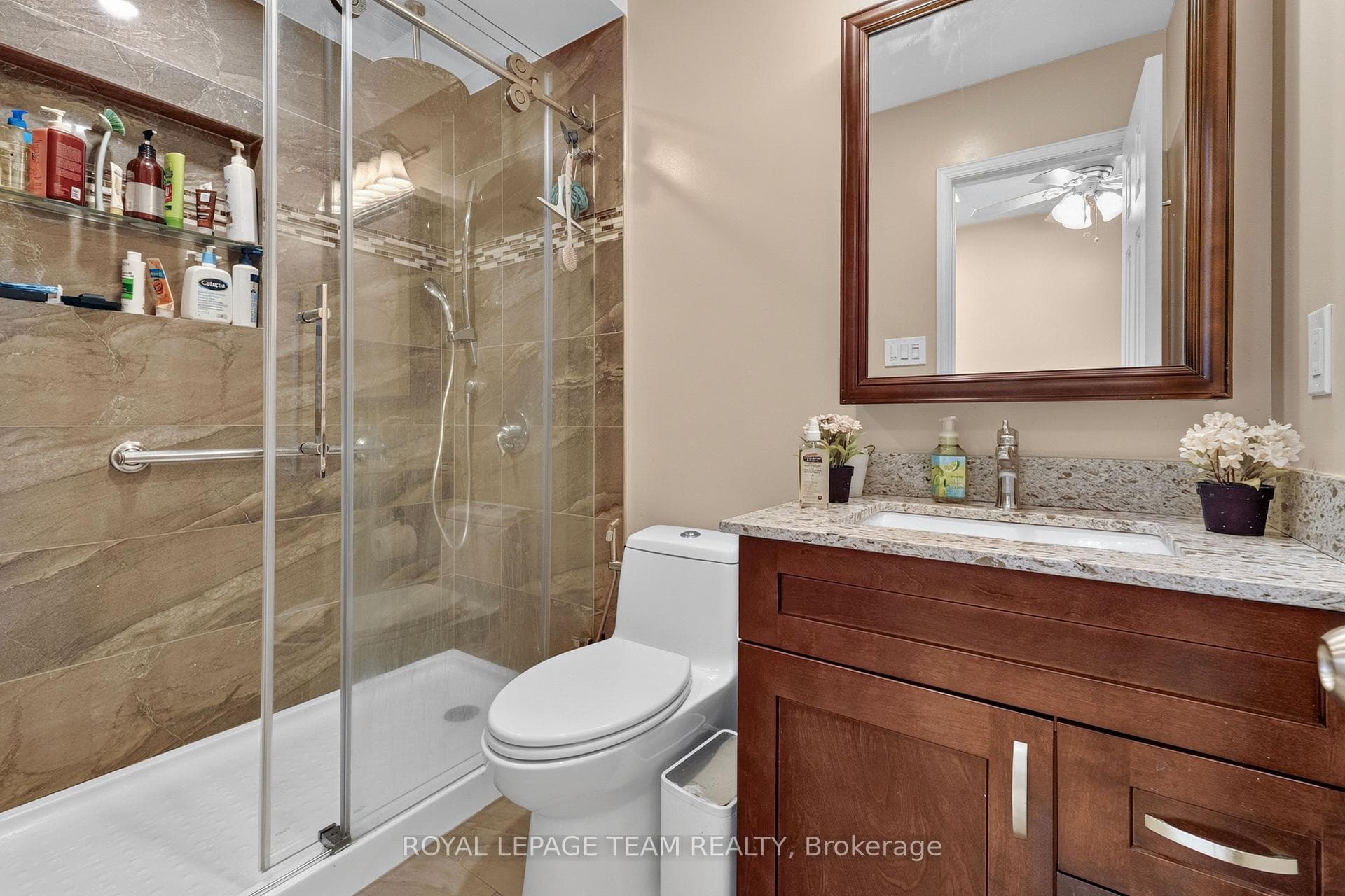 2086 Carling Avenue photo 23