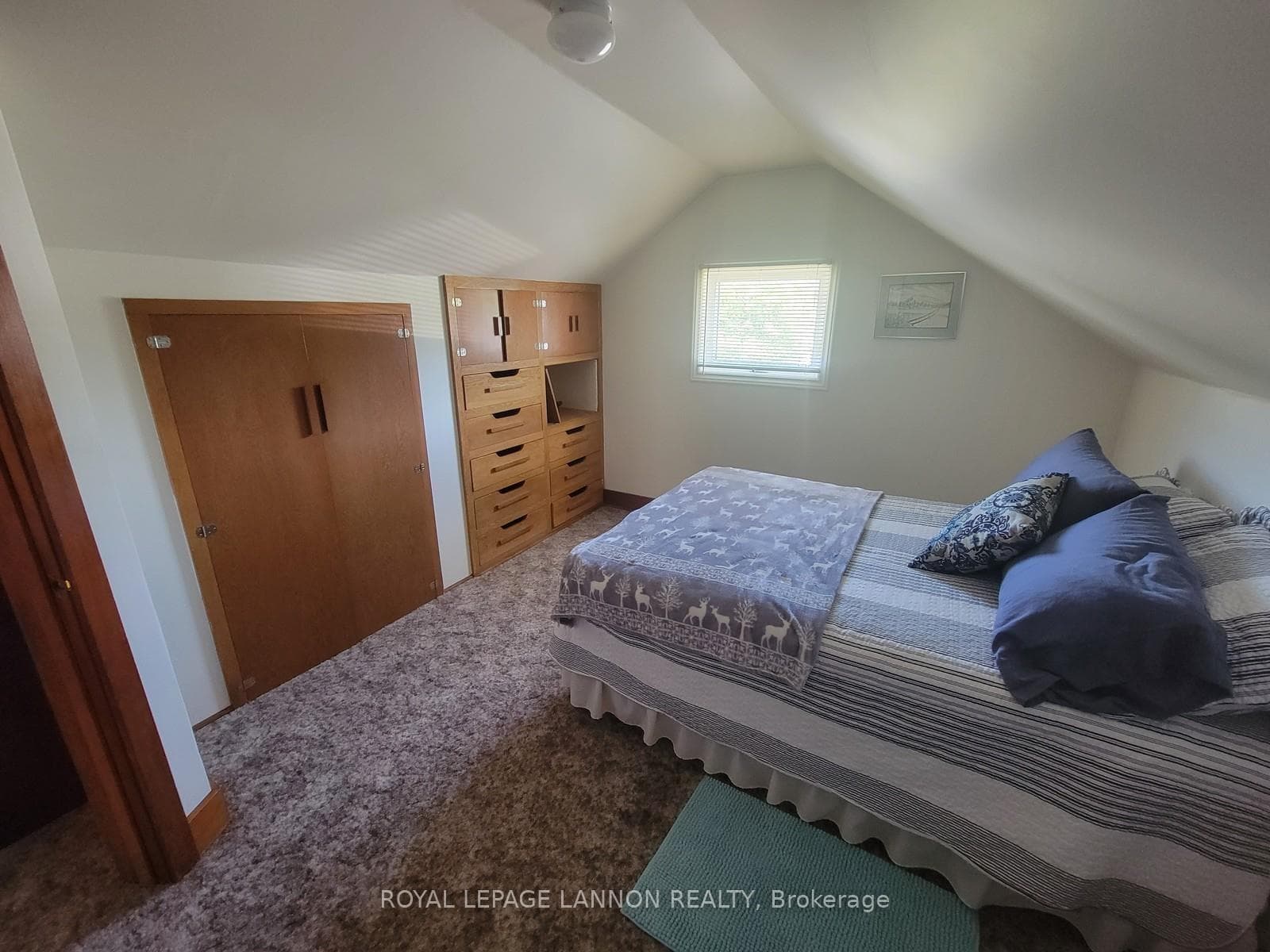 316 Newman Street photo 9