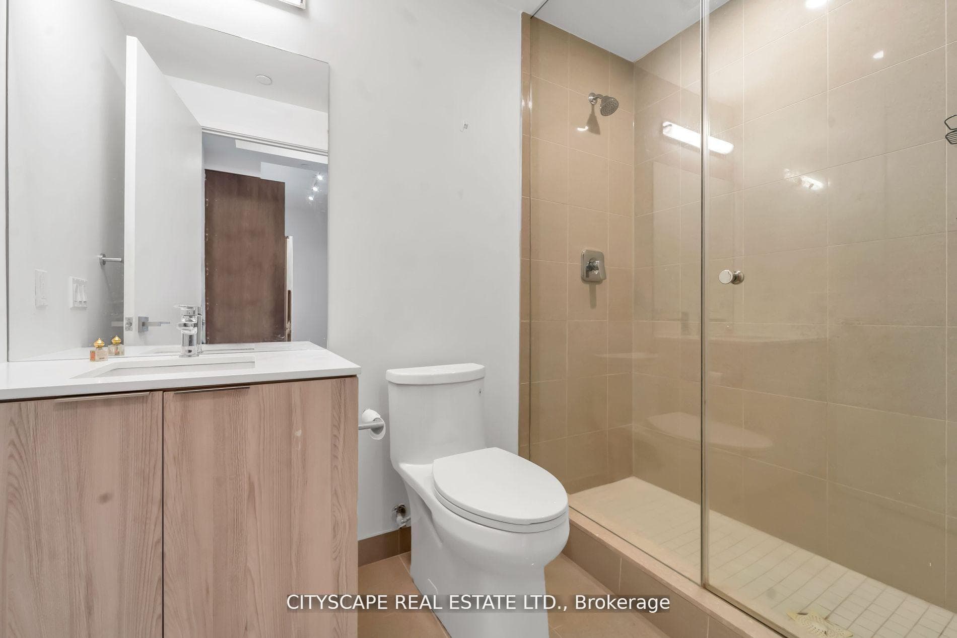 30 Ordnance Street Unit 2504 photo 9