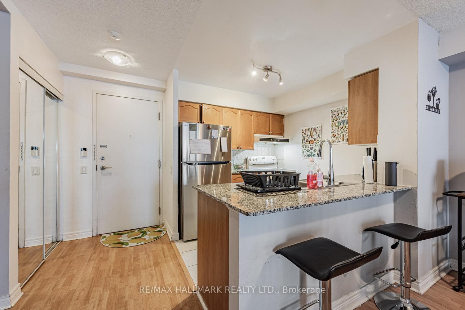 83 Borough Drive Unit 708 photo 10