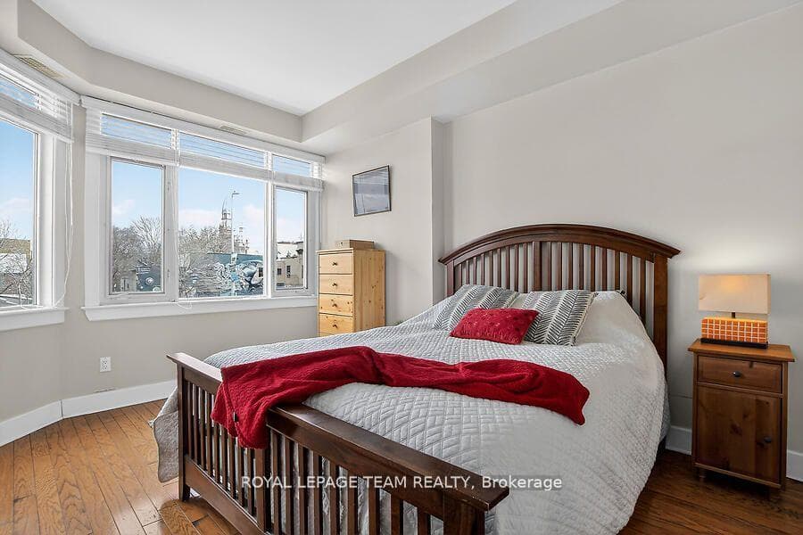 124 Guigues Avenue Unit B204 photo 18