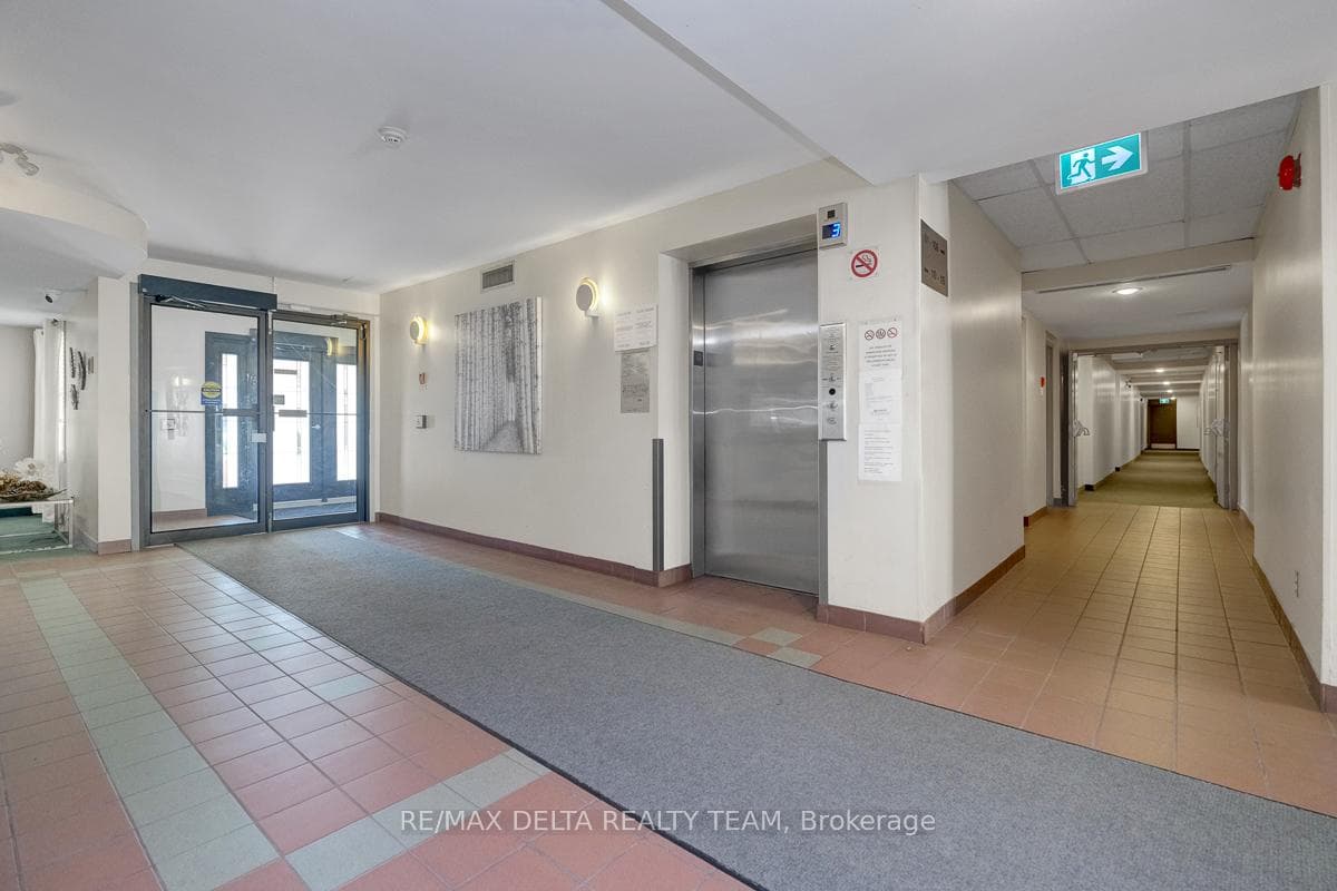 1099 Cadboro Road Unit 107 photo 26