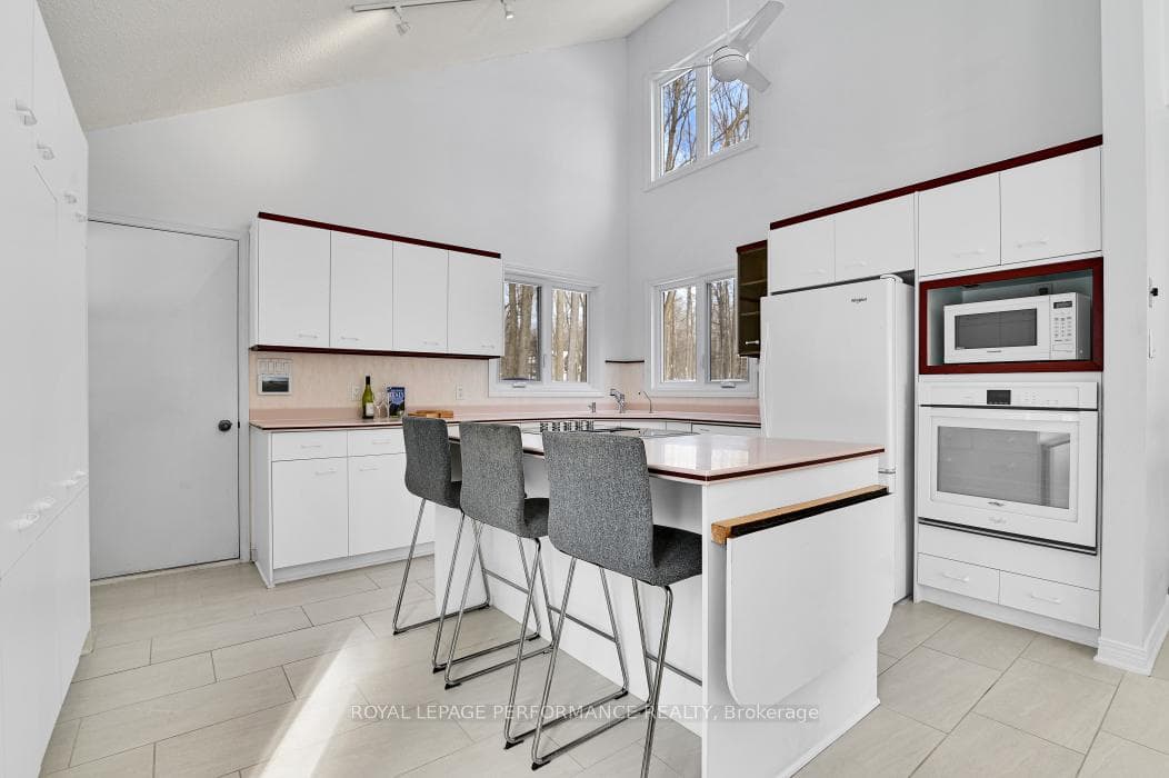 2300 French Hill Road photo 9